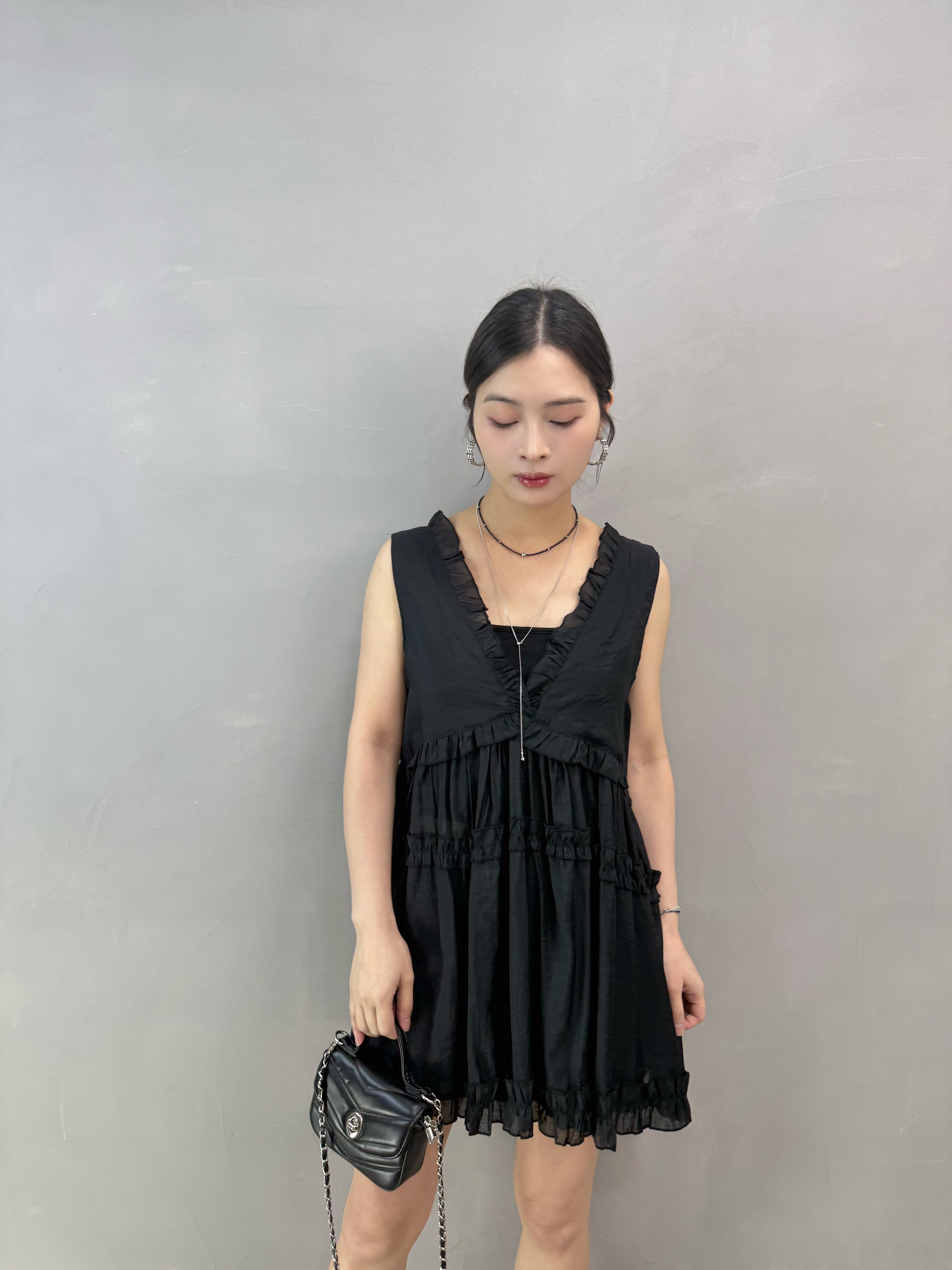 R67 V領ruffle 背心Ops