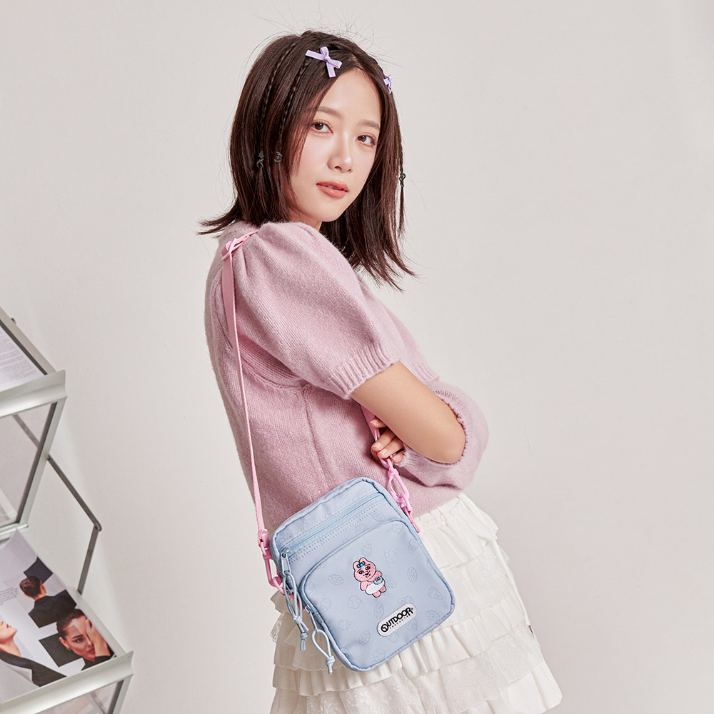 📦訂購 台灣限定 OUTDOOR Opanchu Usagi 褲褲兔 直式側背包