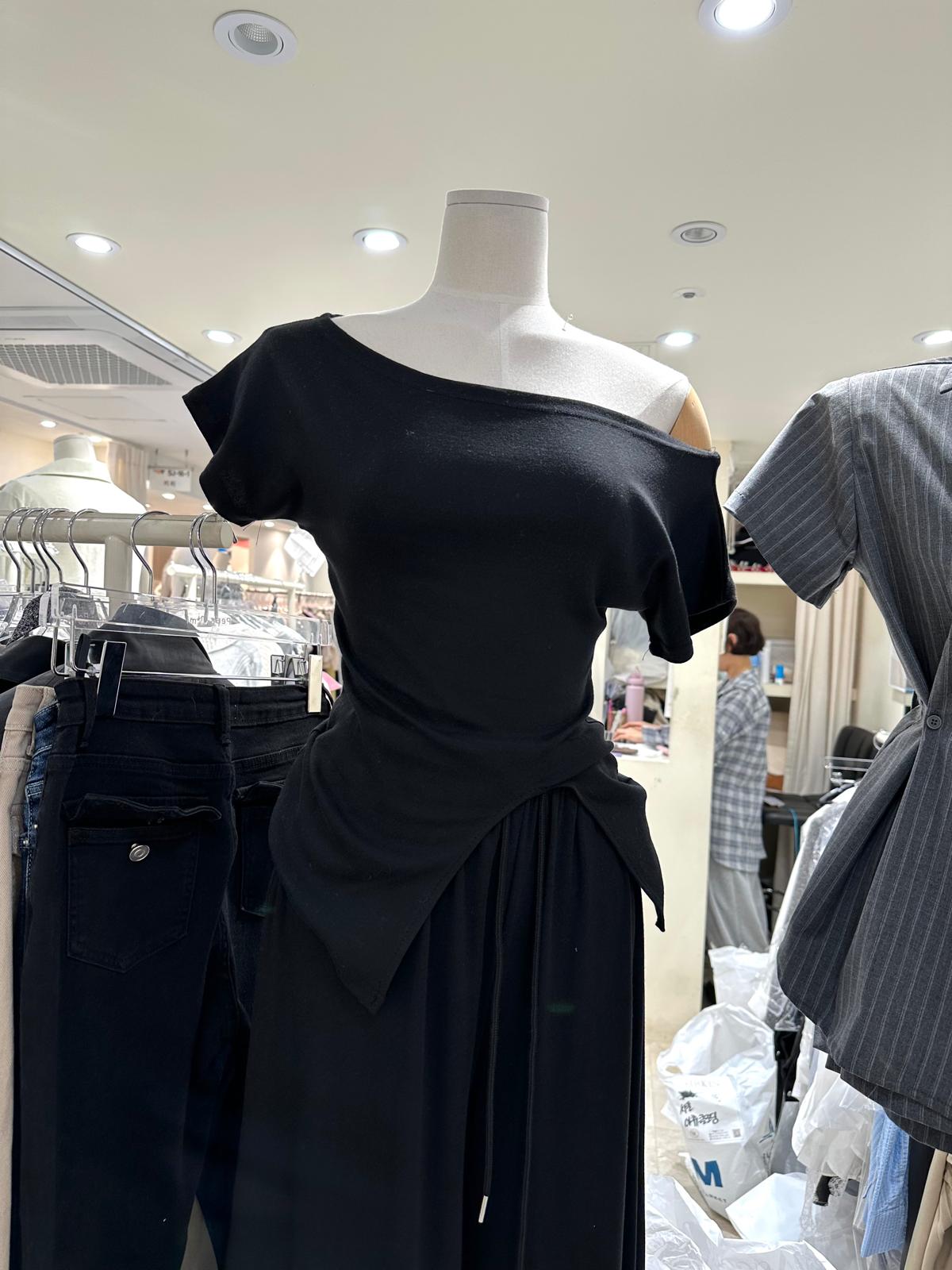 F29 不規則Top +褲set