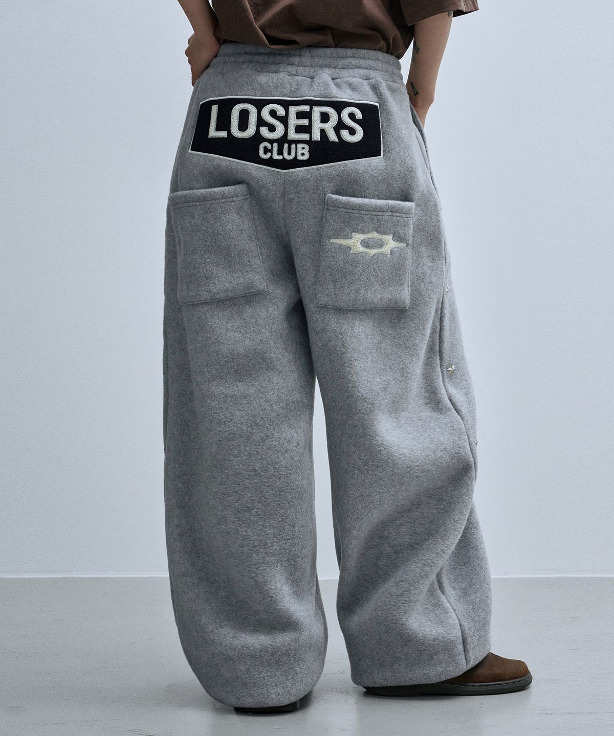 🇰🇷訂購｜LOSER CLUB｜Star Studded Wide Fleece Sweatpants 2色