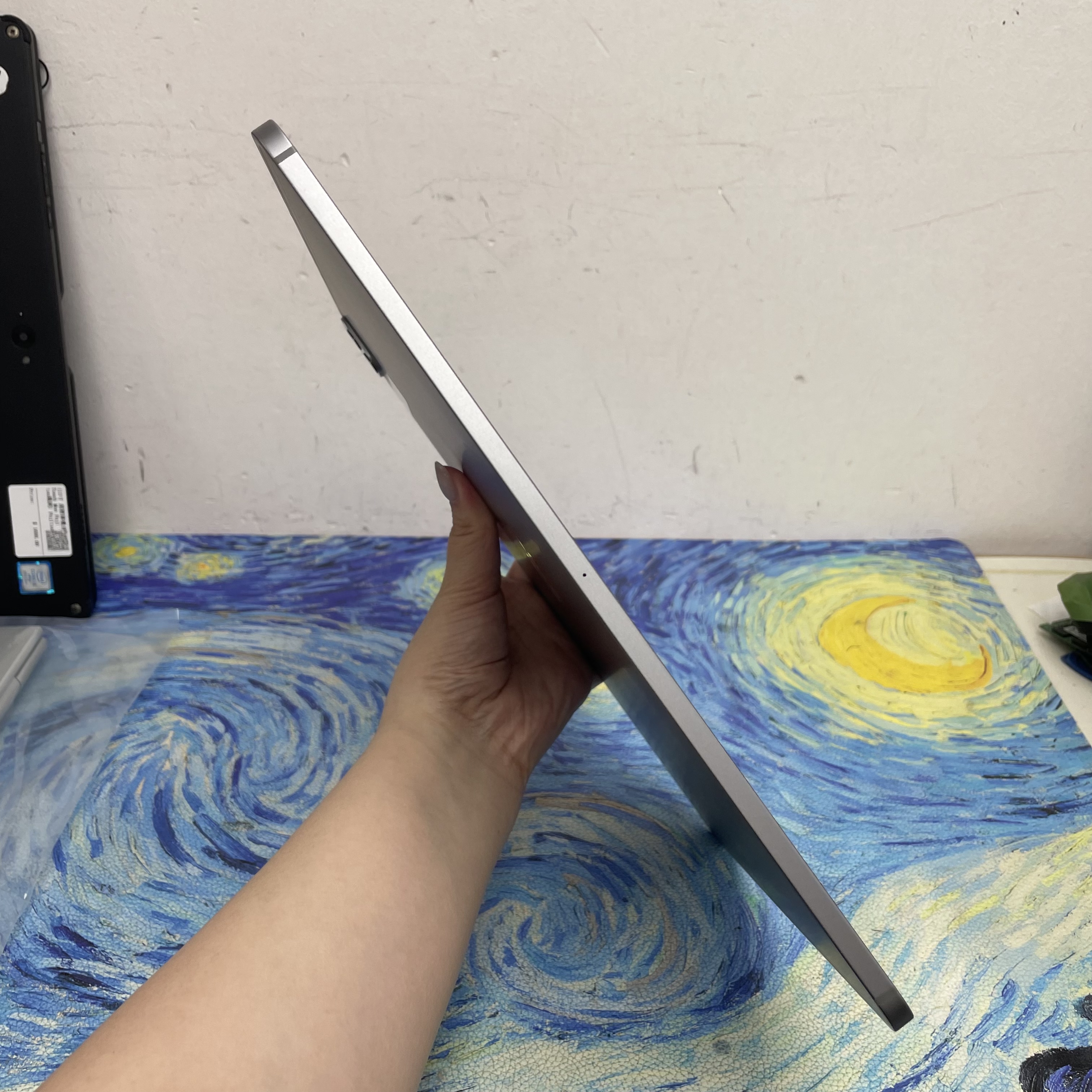*527299 iPad Pro 6 12.9吋 M2 完美機 128GB 插卡版 灰色 gray
