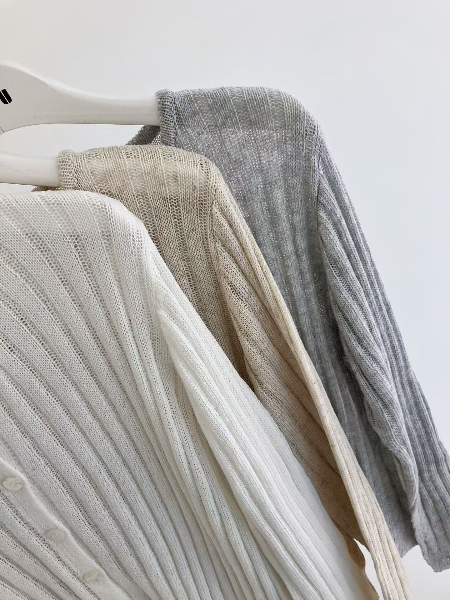 HA11 直紋針織外套