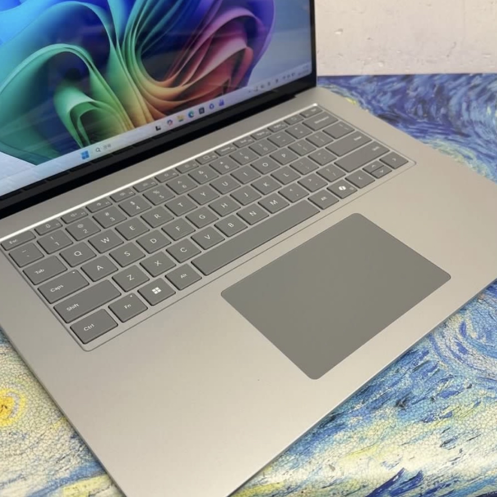 *4838 全新 Microsoft Surface Laptop 7 Snapdragon X1E /16GB Ram/256GB SSD/2.5K Touch Mon/15寸/性價比高/ Laptop / Gaming / PC / 文書機 / Netflix / Movie / Disney+ / Ai / Snapdragon XElite/電子之家，你既電子專家