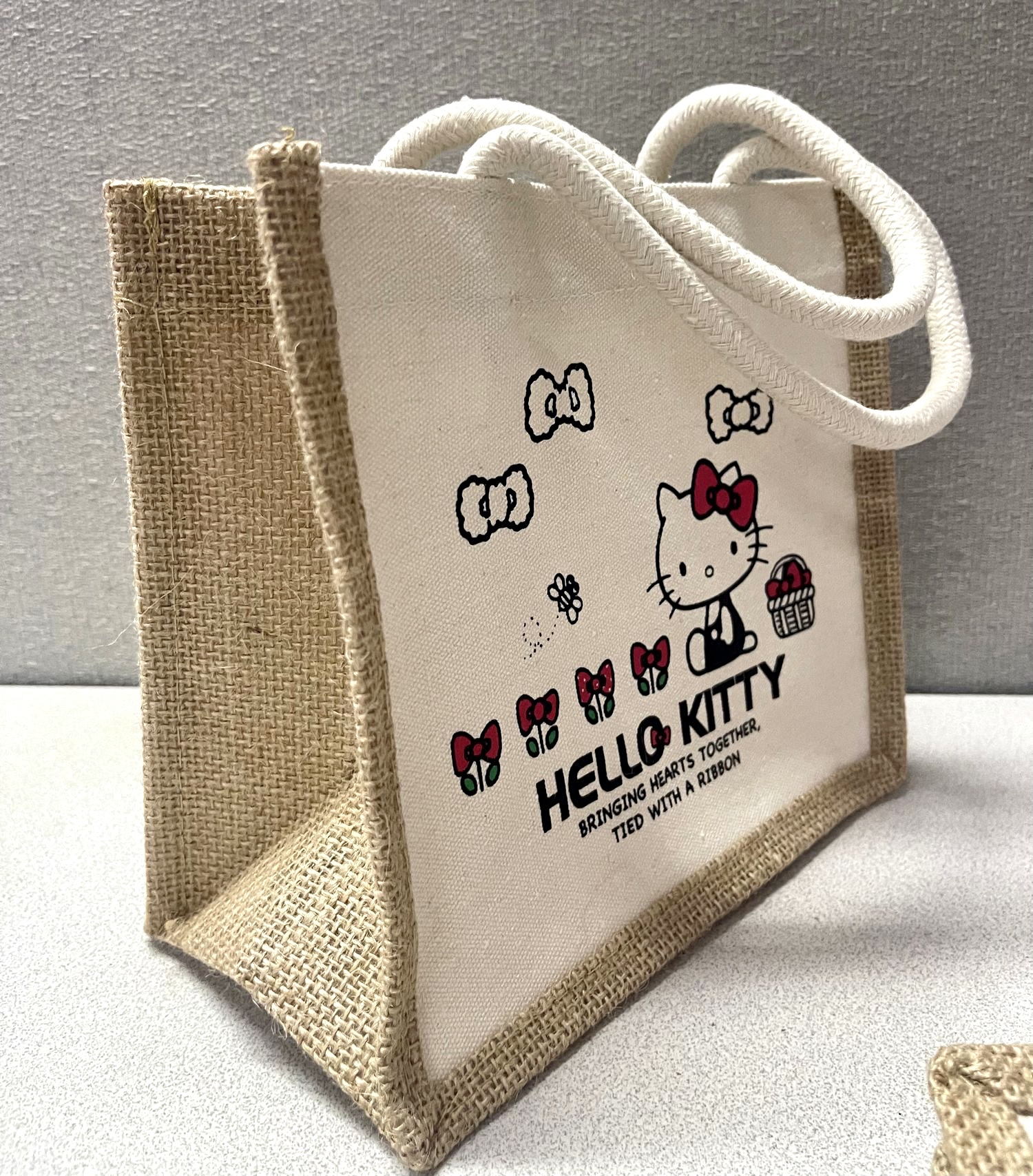 🇹🇼台灣直送🇹🇼 Hello Kitty麻布手提袋 