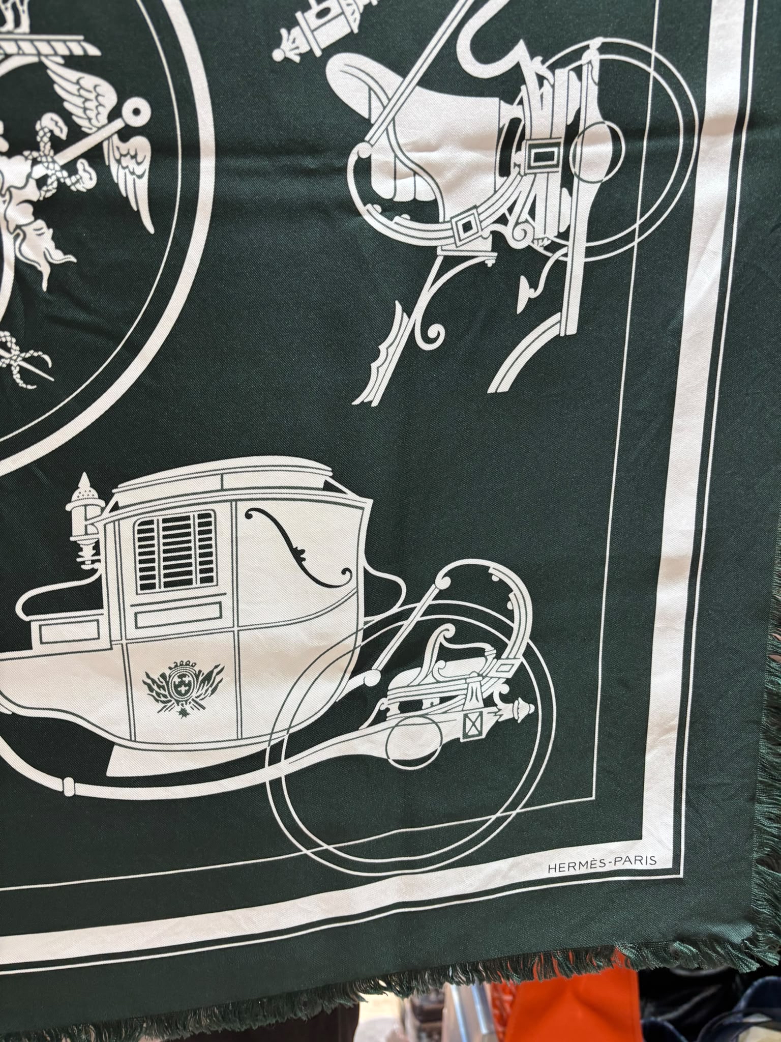 未使用品 Hermes scarf CARRE 80 100% SOIE FRANGE EX-LIBRIS VERT FORET/BLANC 74 VERT  100%Authentic ,unused 未使用品 ✅專門店收據✅box 