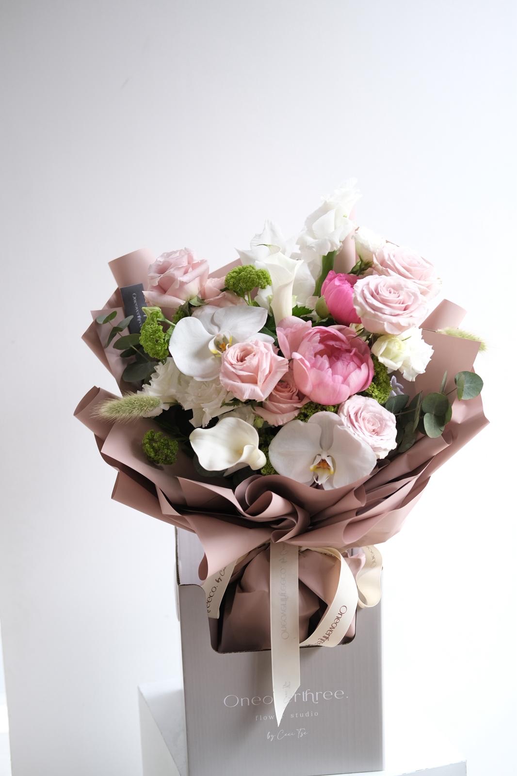 Blushing butterfly 🩷