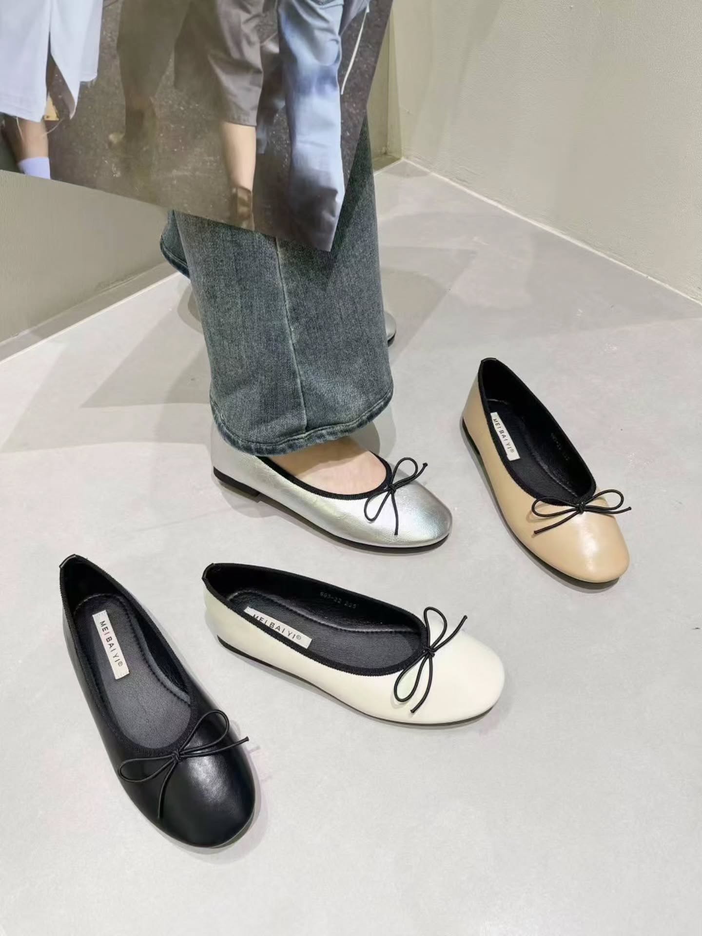 693-22 法式蝴蝶结平底鞋 🇨🇳