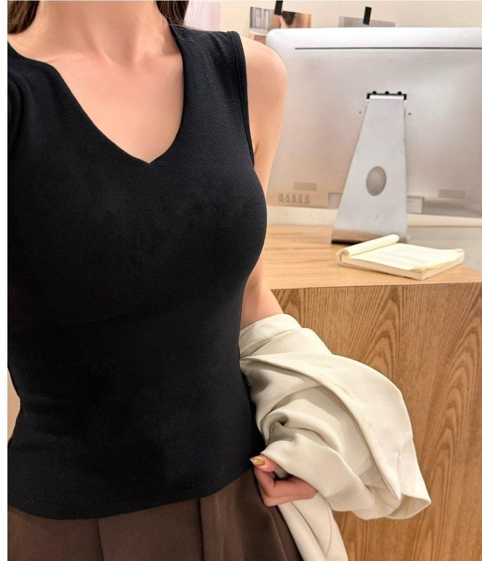  韓 國🇰🇷Dreams v領背心bra top （預購10-14天|）