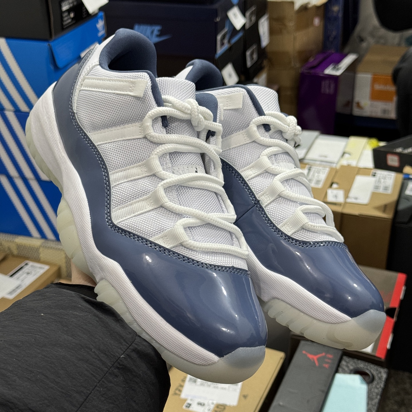 Air Jordan 11 Retro Low FV5104-104
