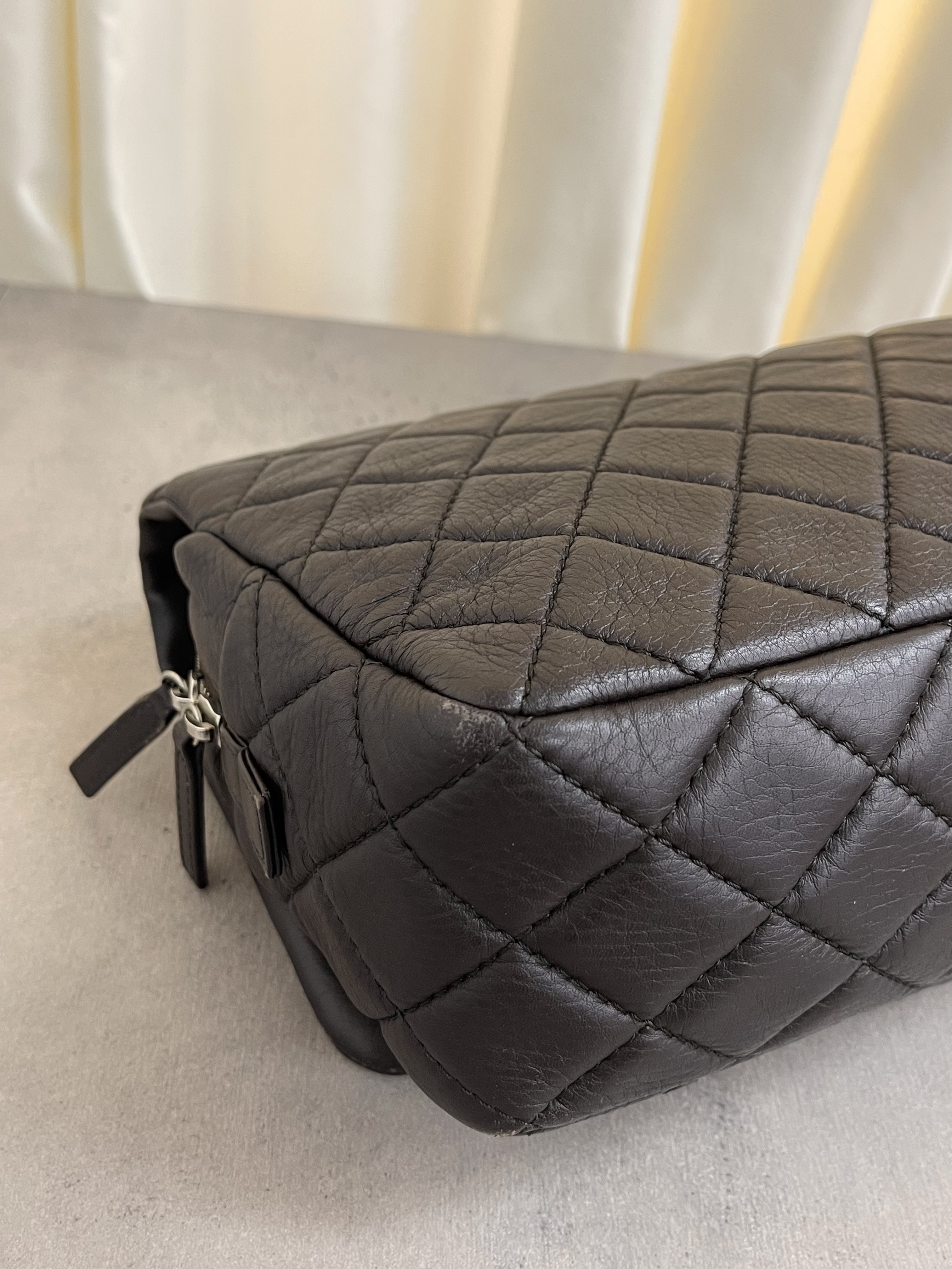 Pre-owned Chanel Jumbo Classic Flap/ Product Code: 26012201