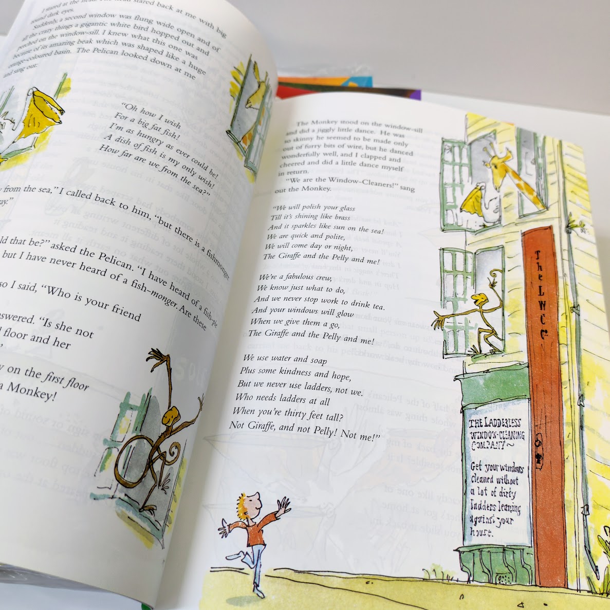 Roald Dahl 20 books  | A4 size  羅爾德達爾奇幻故事彩裝版大全套   B020