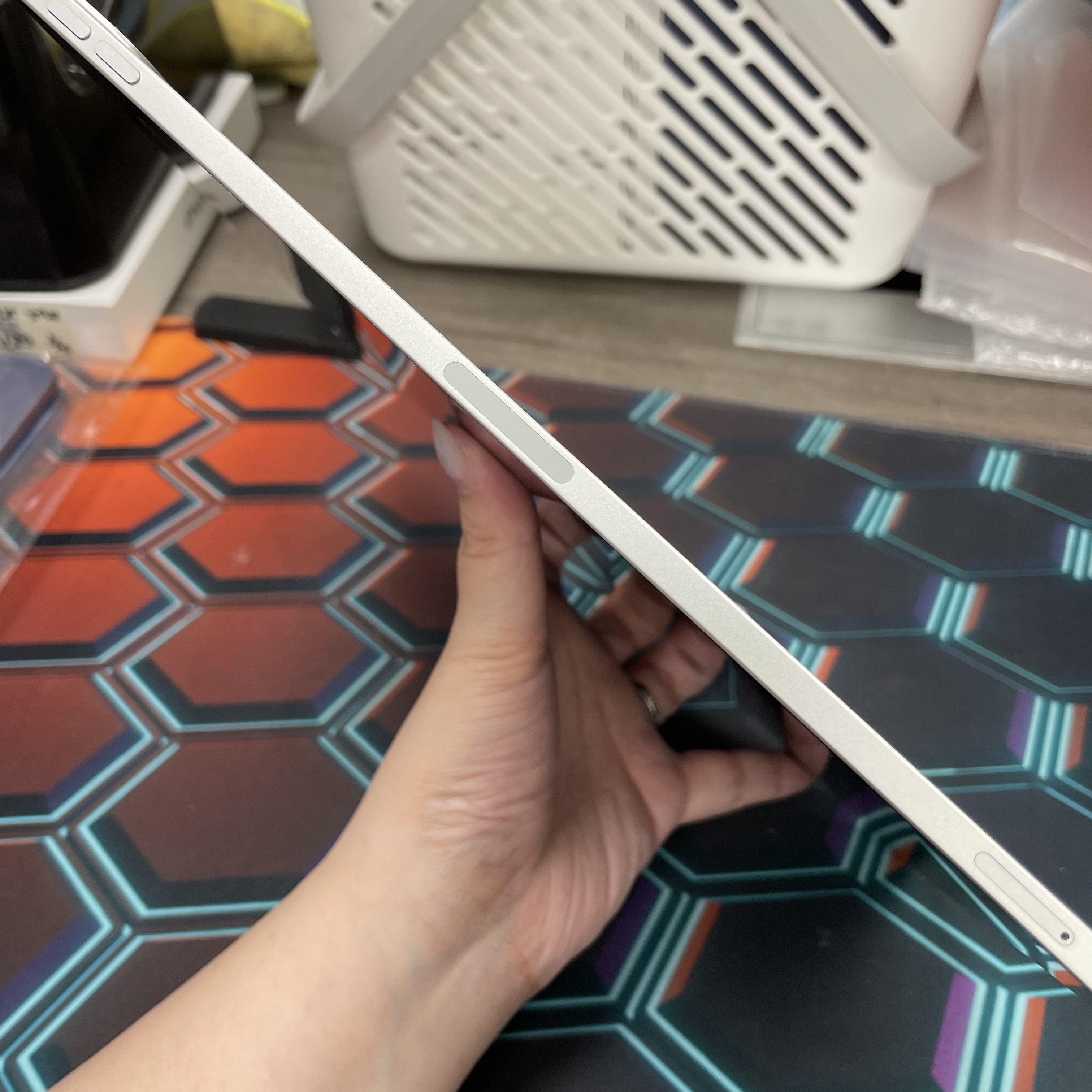 *6692 iPad Pro 4 11吋 M2 全新機 2TB 插卡版 銀色 sliver