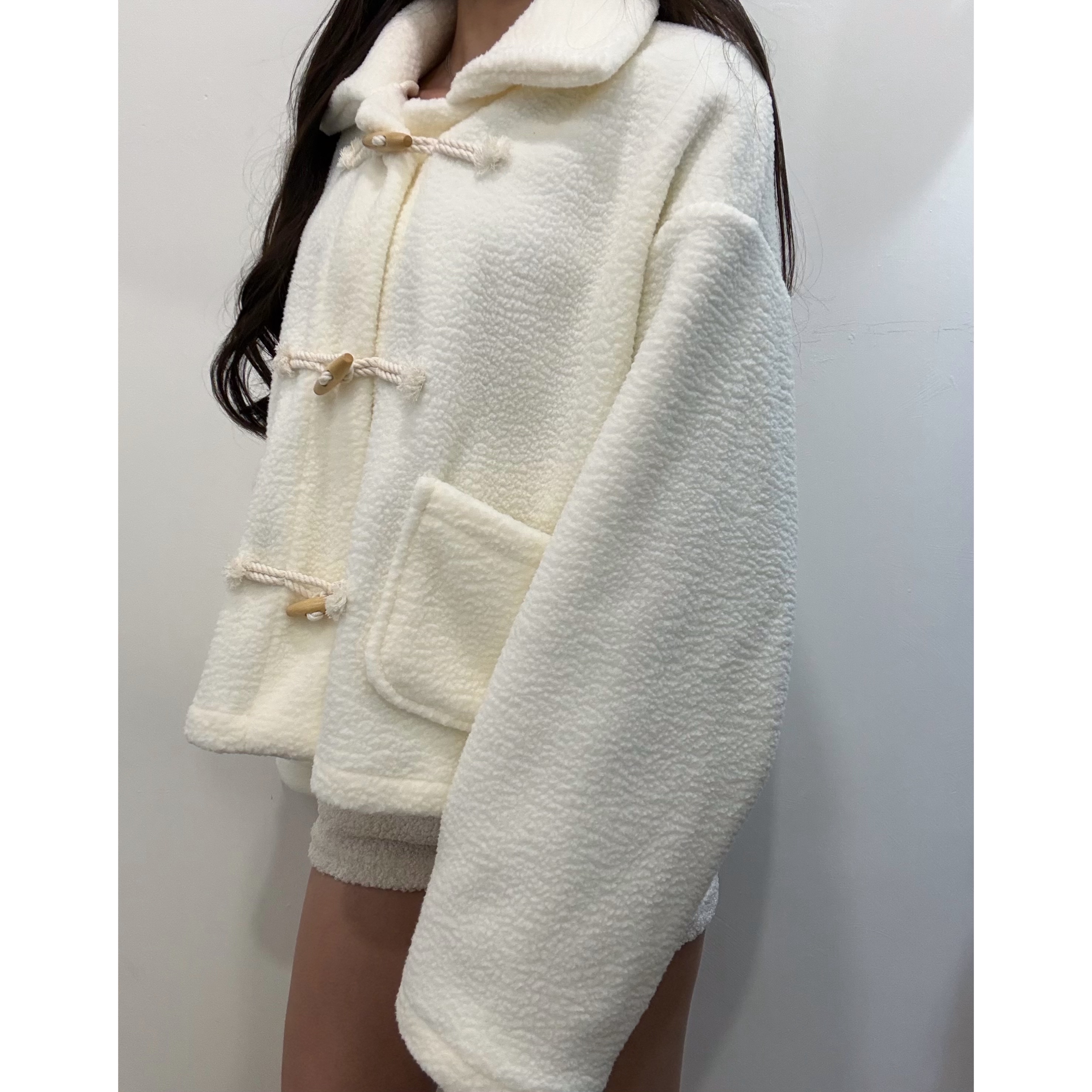 新品價及新年前收貨2月3號8PM截單💛《絨布牛角扣外套》 2602E