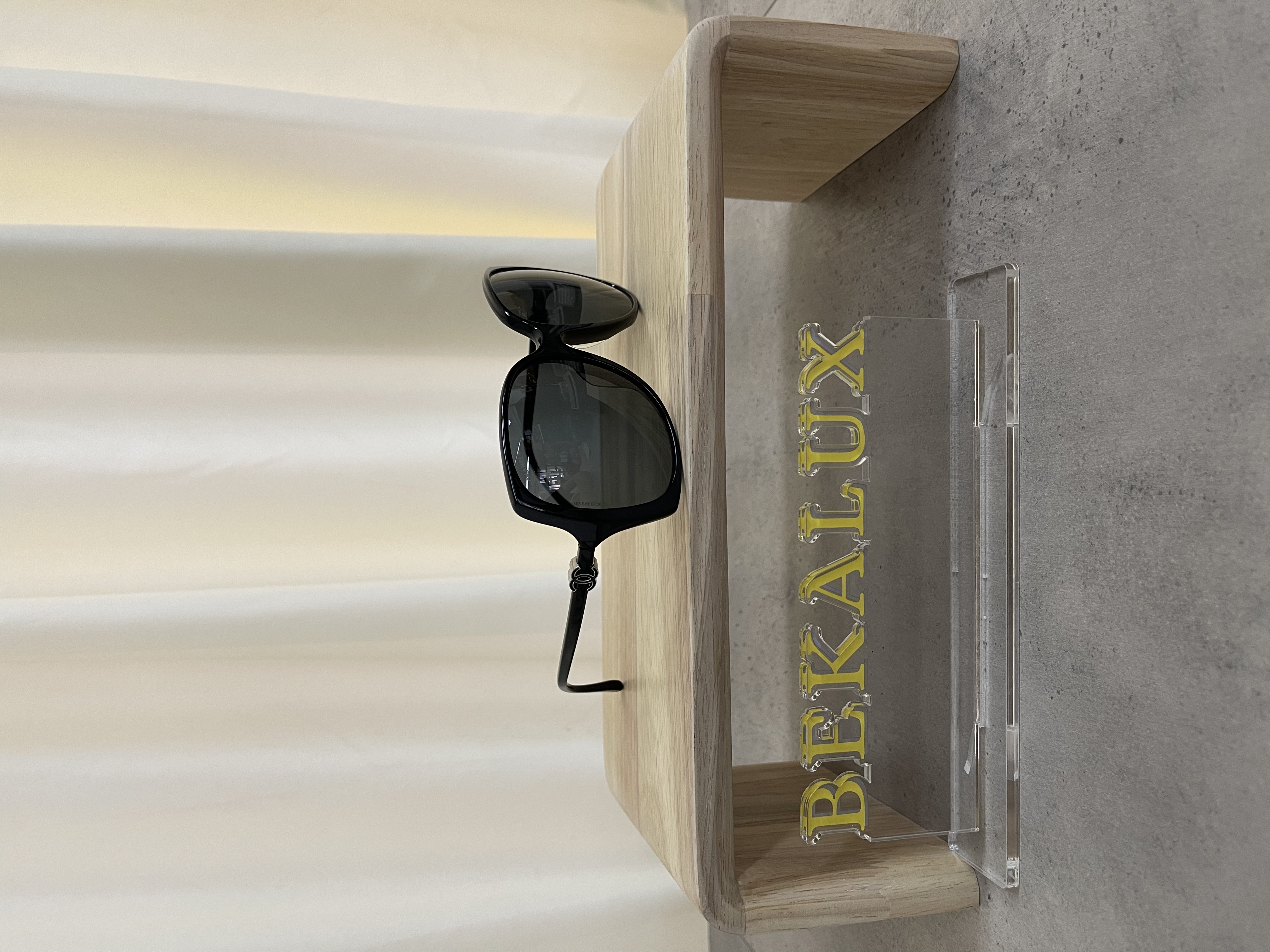 Pre-owned Chanel sunglasses / Product Code: 26012601