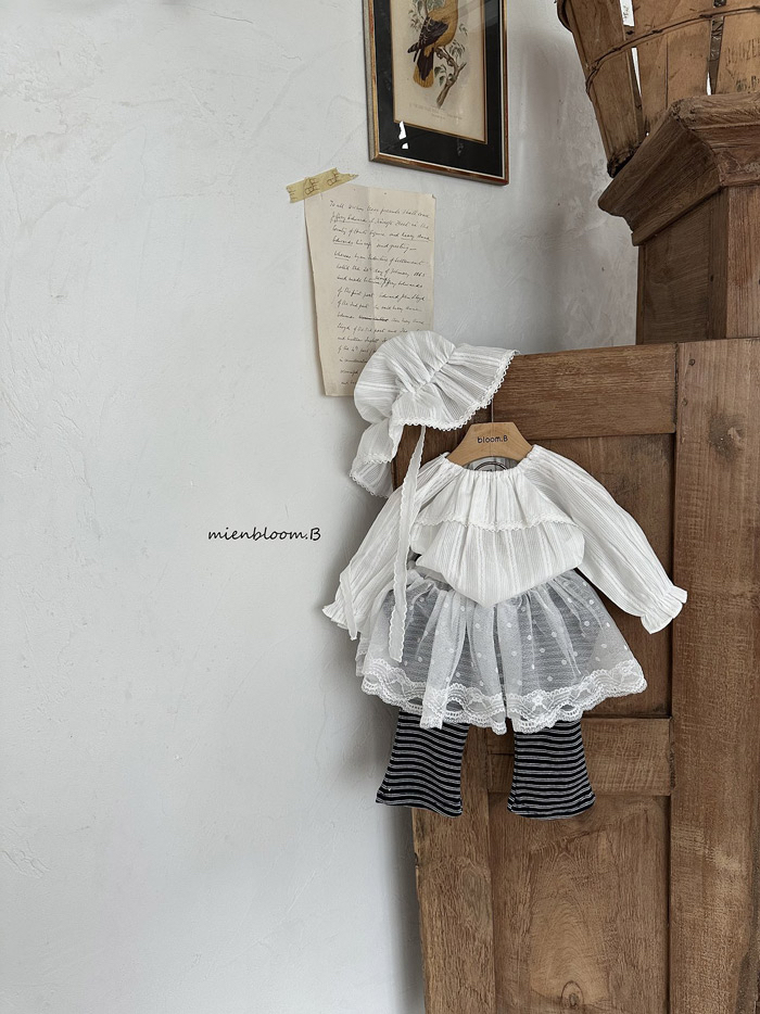 🇰🇷mienbloomb blouse