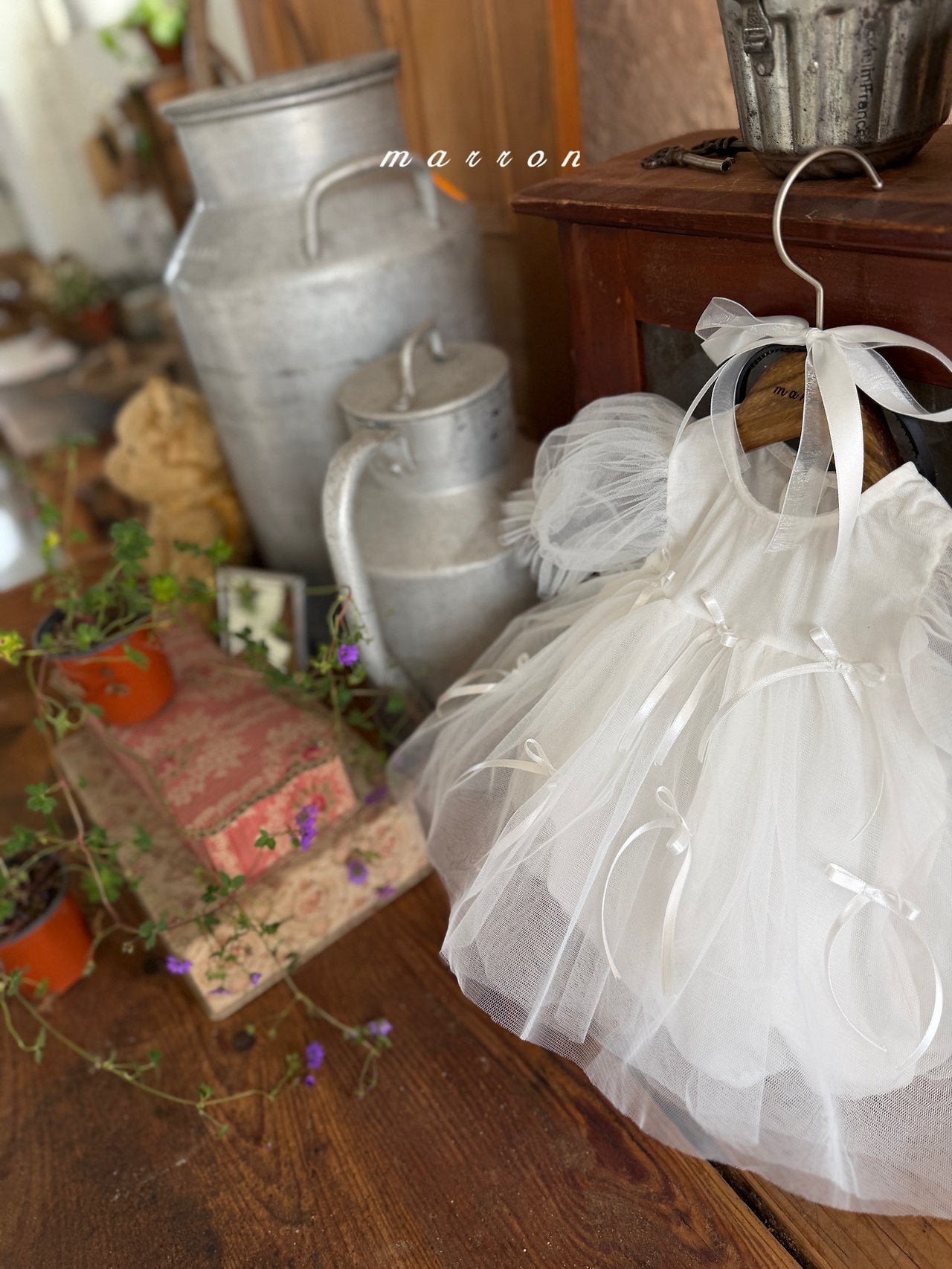 ☀️預訂 韓國直送☀️🇰🇷Marron兩色絲帶薄紗泡泡袖包屁裙