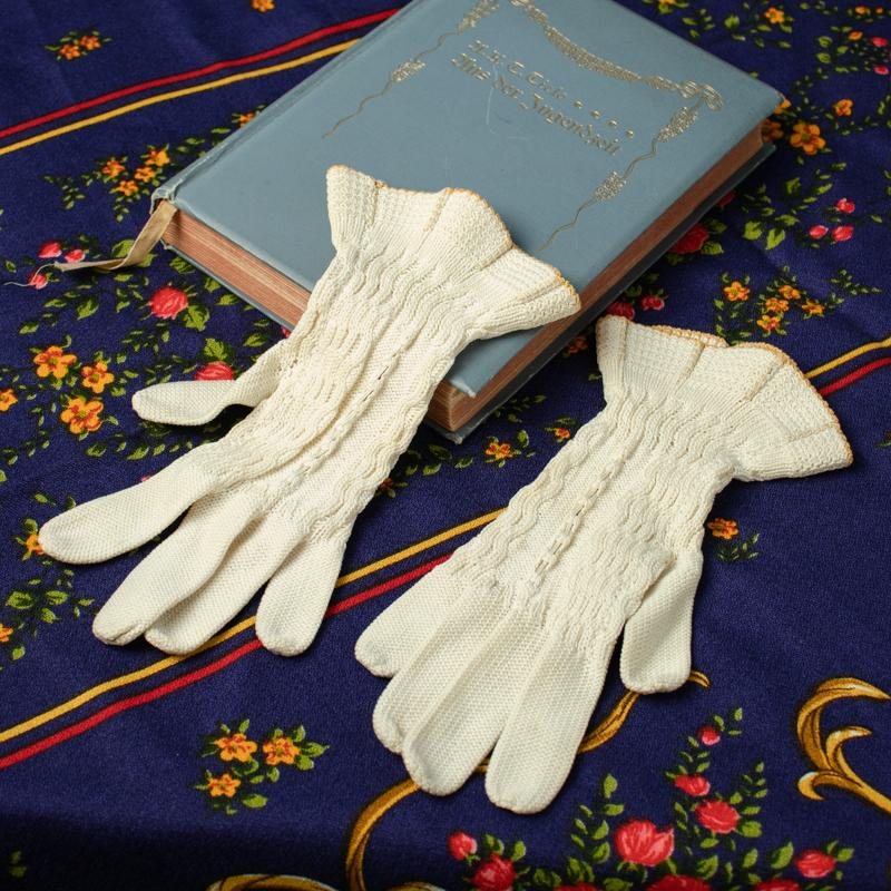 Vintage Crochet Wrist-Length Flare Driving Gloves (MT331)