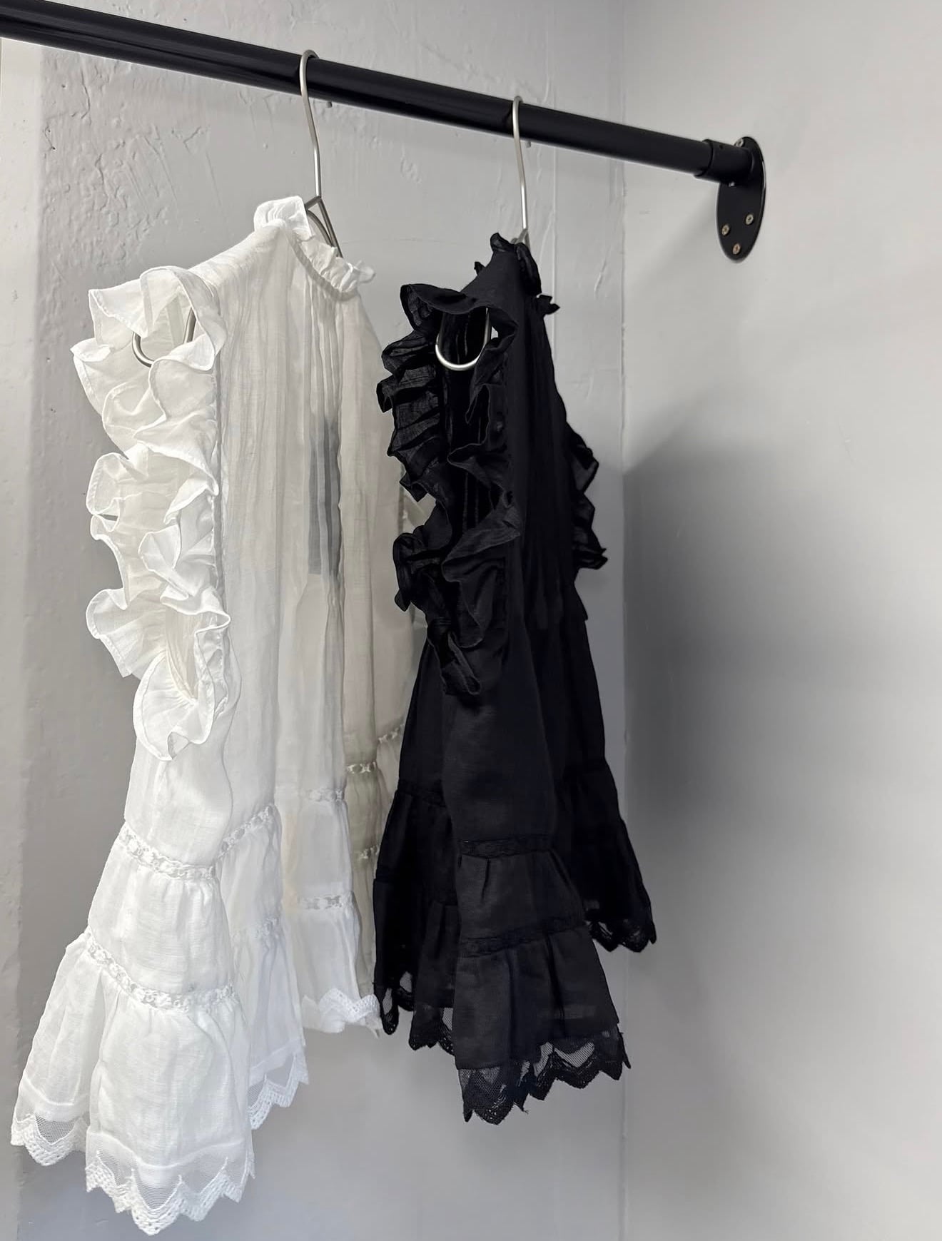 High quality v-neck ruffle top #top129