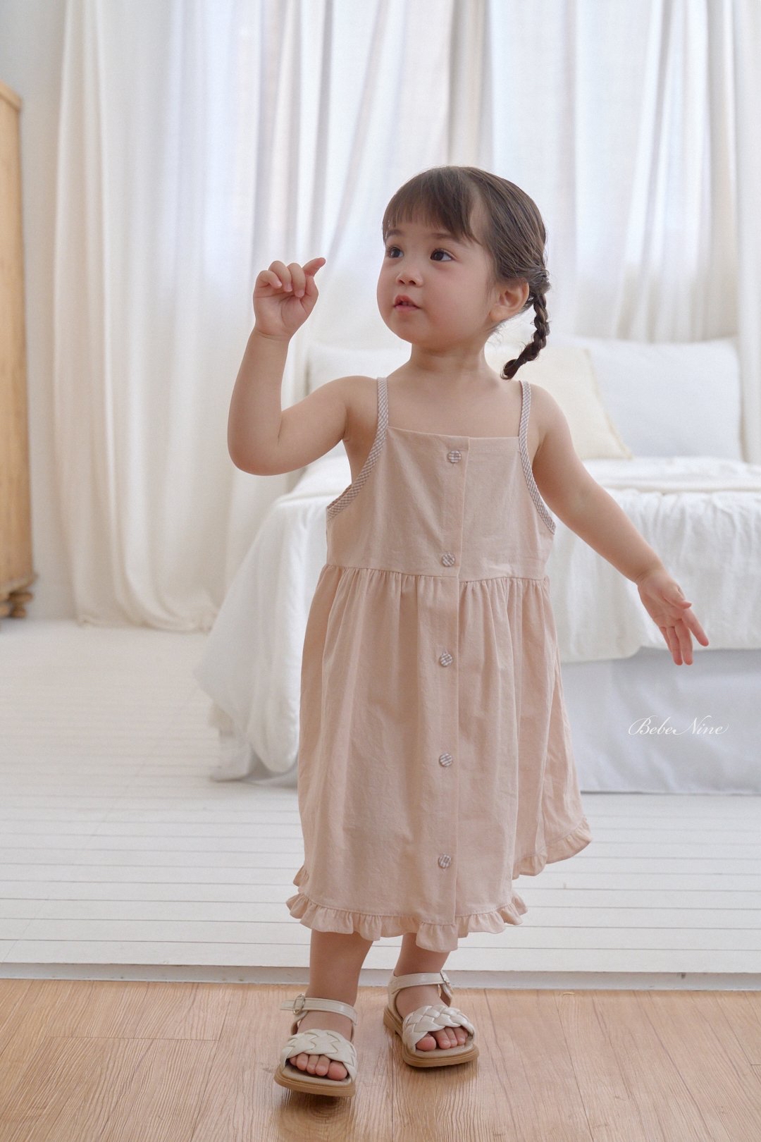 ☀️預訂 韓國直送☀️🇰🇷Bebenine三色荷葉邊下擺純棉吊帶連身裙