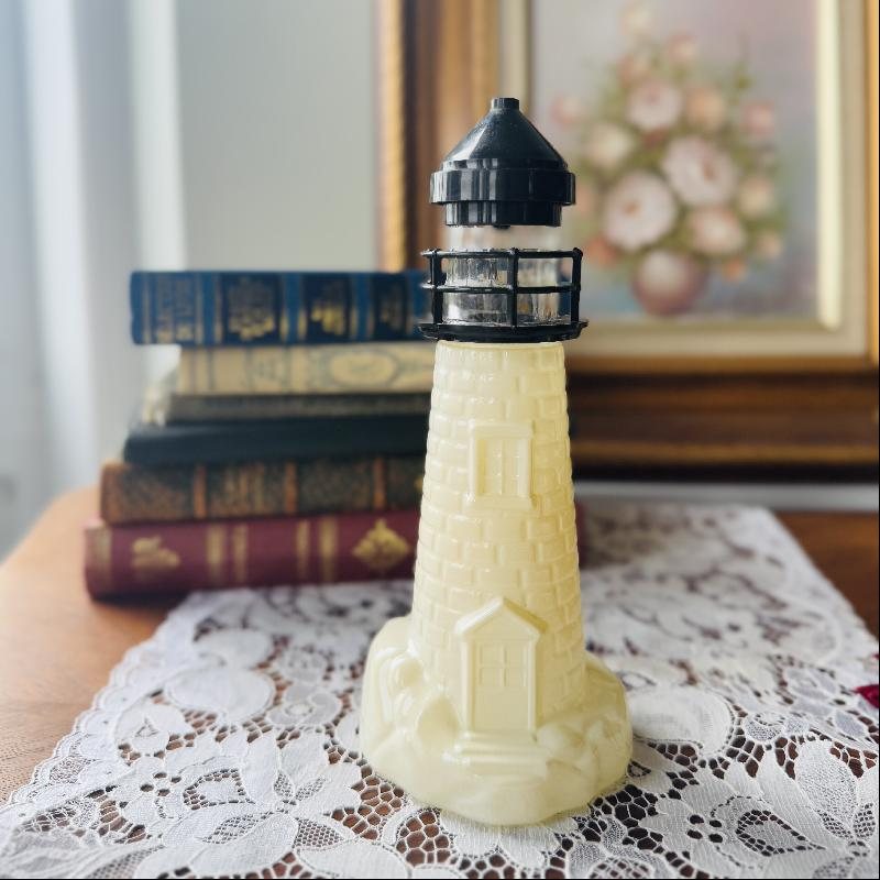 Vintage Avon Lighthouse Men's Cologne Perfume Bottle - Empty Bottle (MT2247)