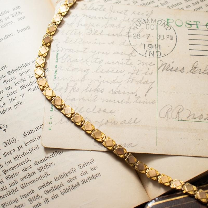 Antique Victorian Ruby Glass Book Chain Short Lariat Necklace (CA302)