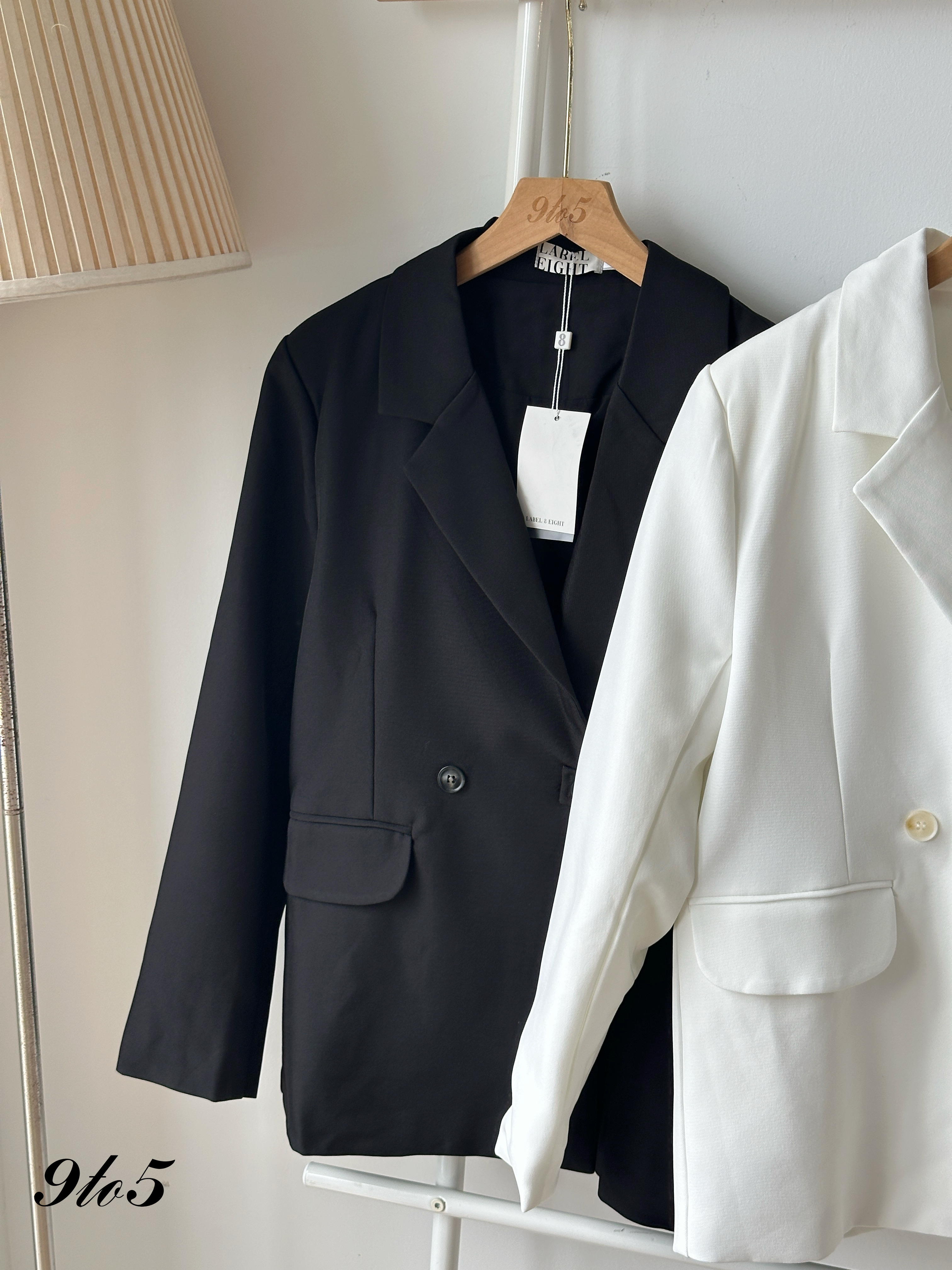 T4112 Long Sleeve Blazer - Black & White 