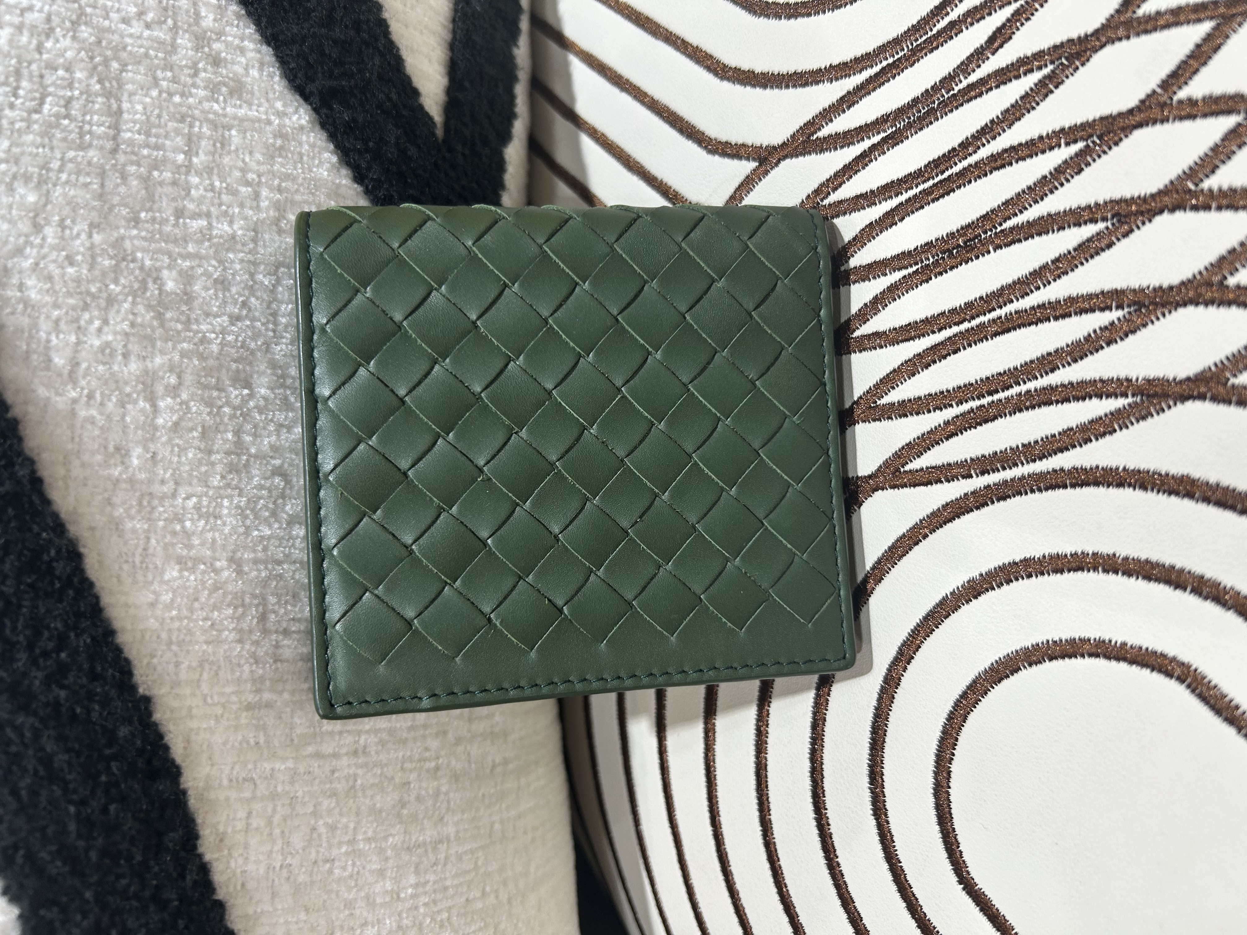 Bottega Veneta BV card holder 100%Authentic, 99%New 