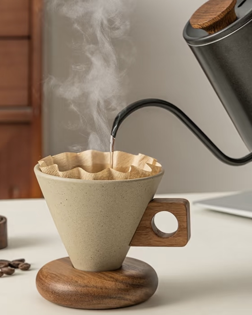 復古芝麻釉・甜筒實木咖啡杯碟組