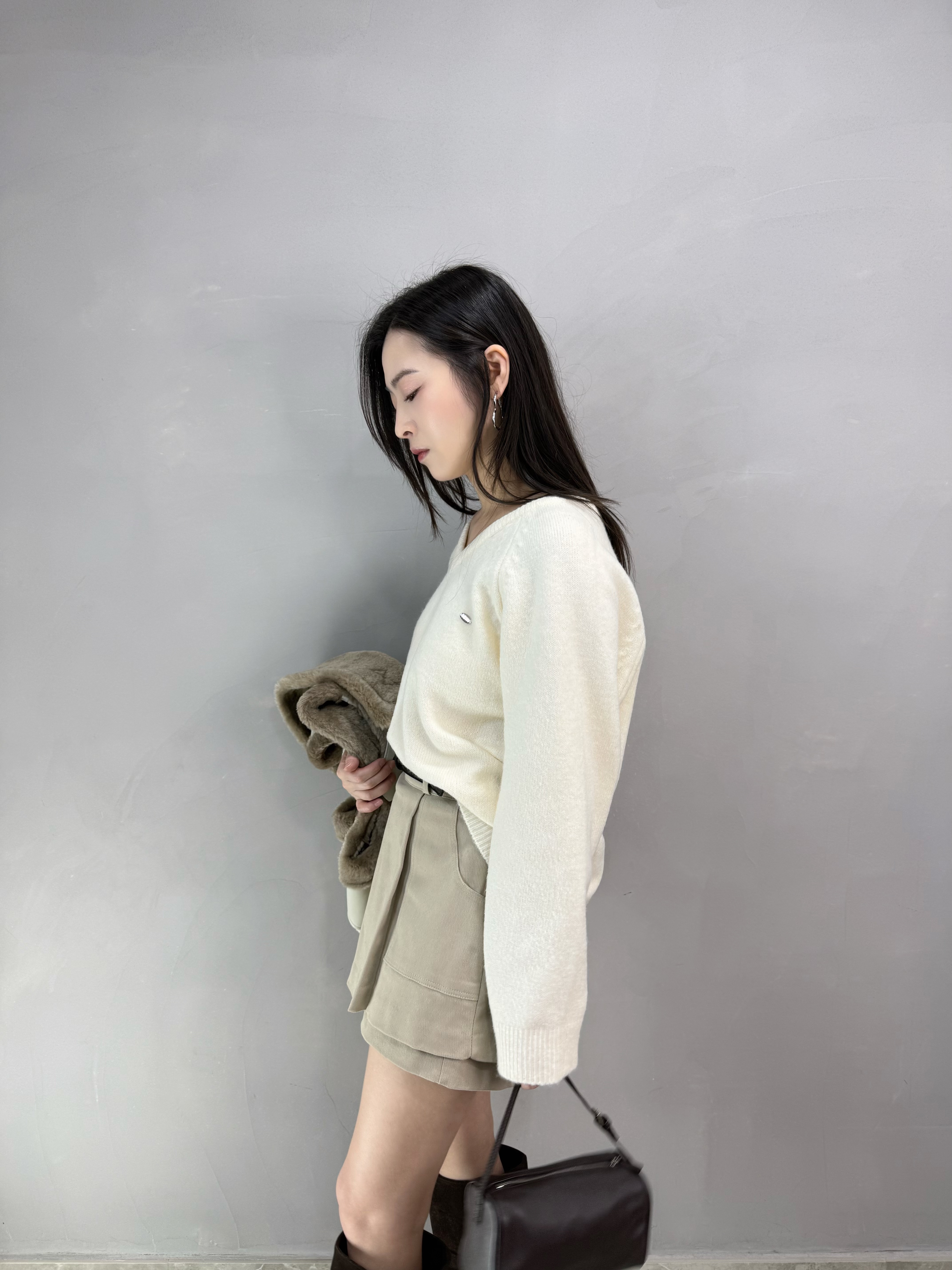 G62 V領銀扣Top（新年後）