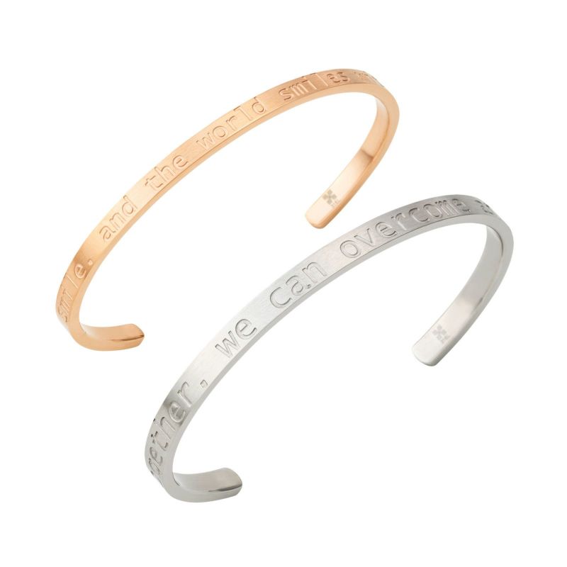 📦訂購 日本限定 White Clover Smile, and the world smiles with you 手鐲 (一對)