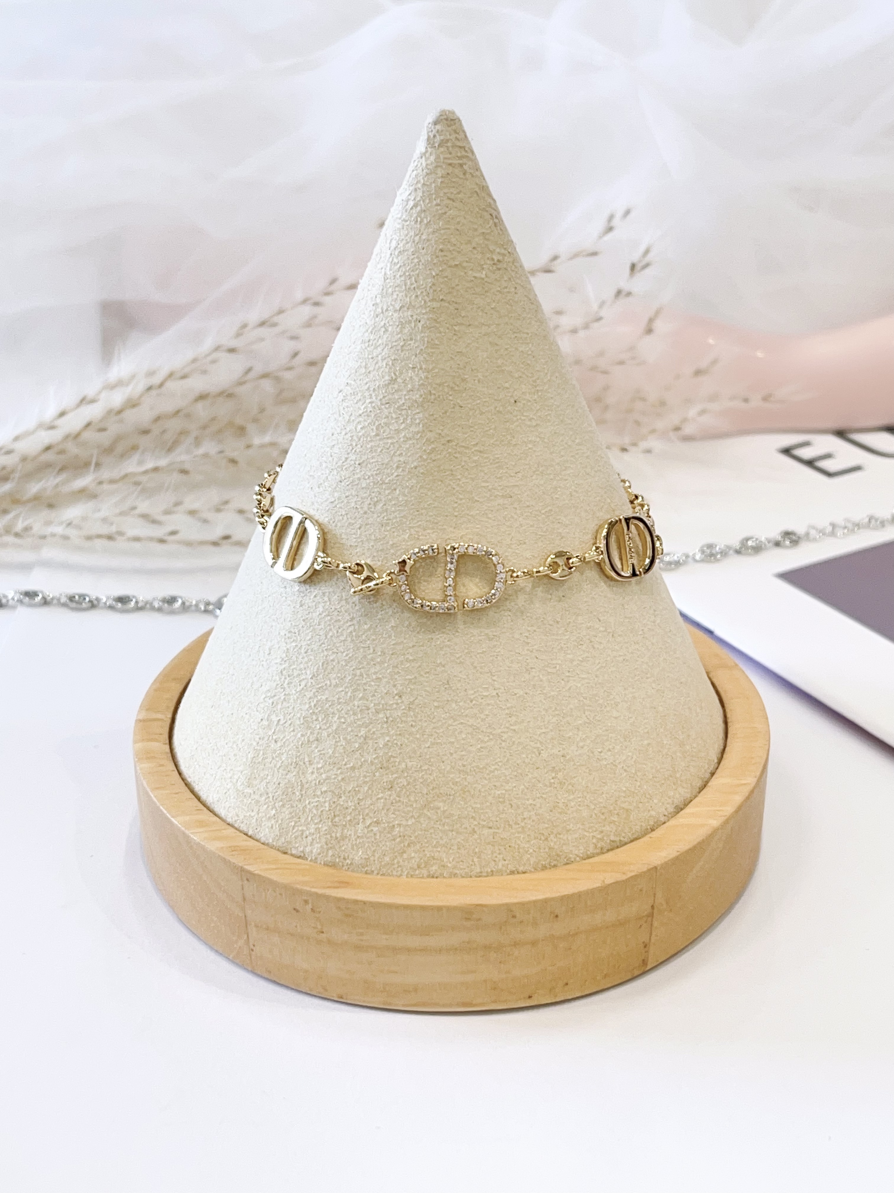 网红猪鼻子🐽钛钢手链