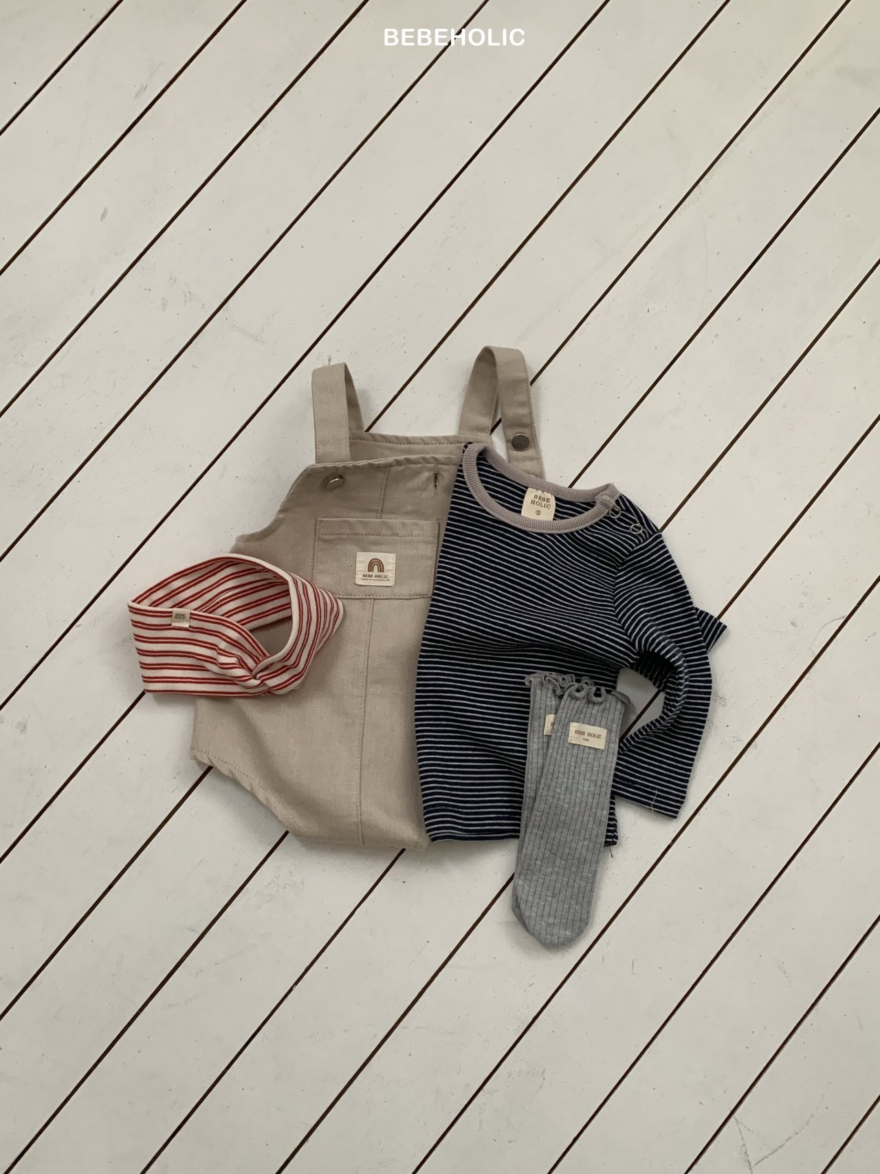 🌸預訂 韓國直送🌸🇰🇷BEBEHOLIC三色條紋打底長袖上衣