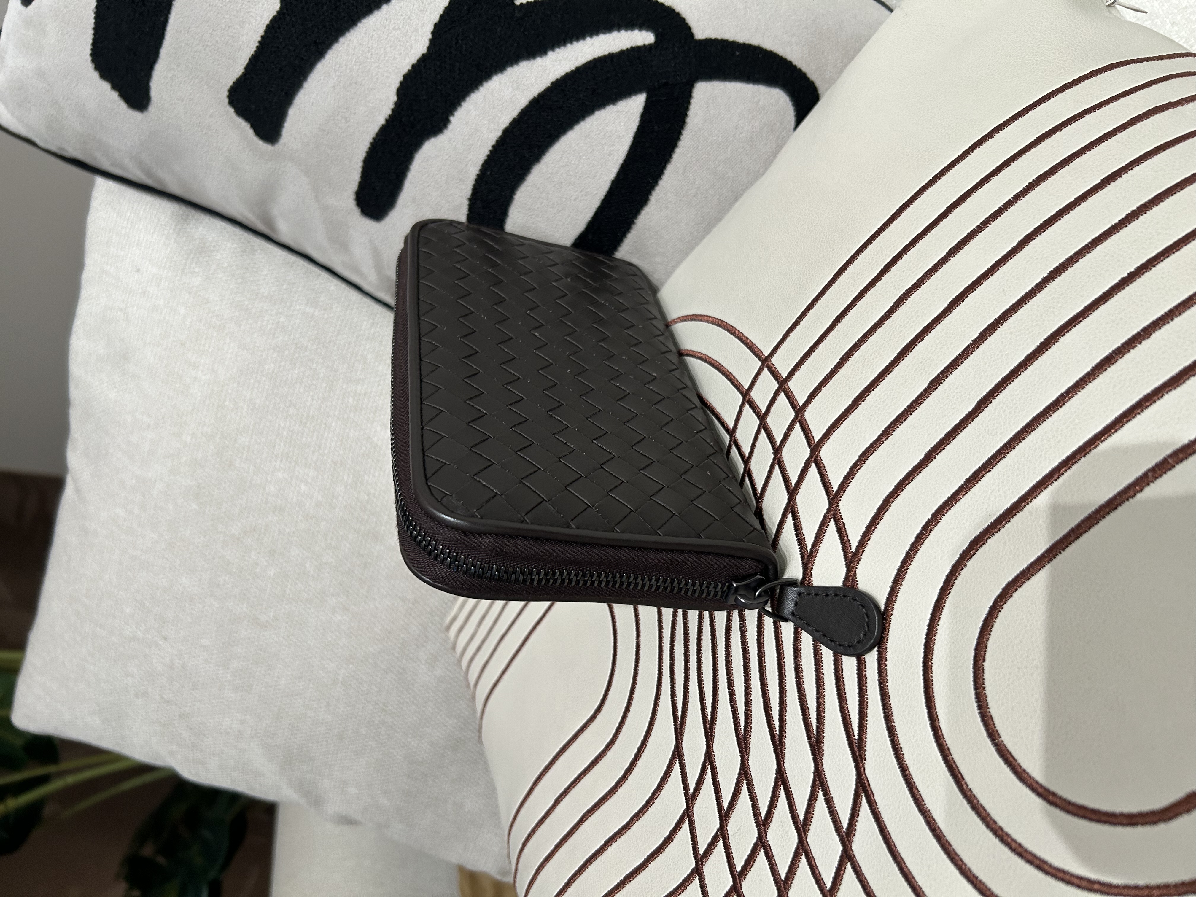Bottega VETEGA LONG WALLET  100%Authentic ,95%new ✅dust bag