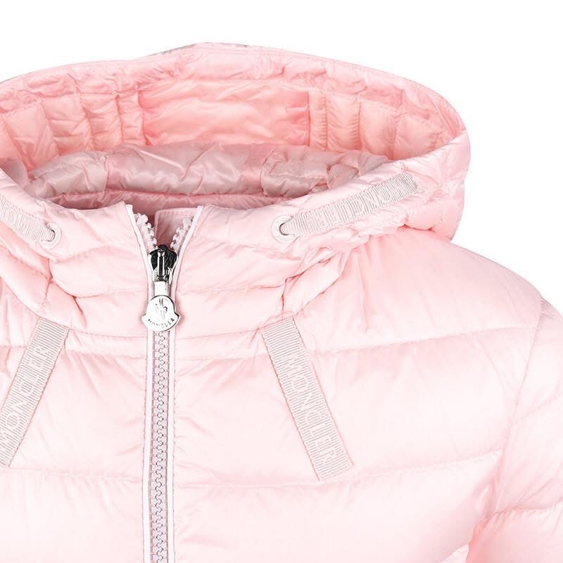 Moncler 春夏薄羽絨中長款 