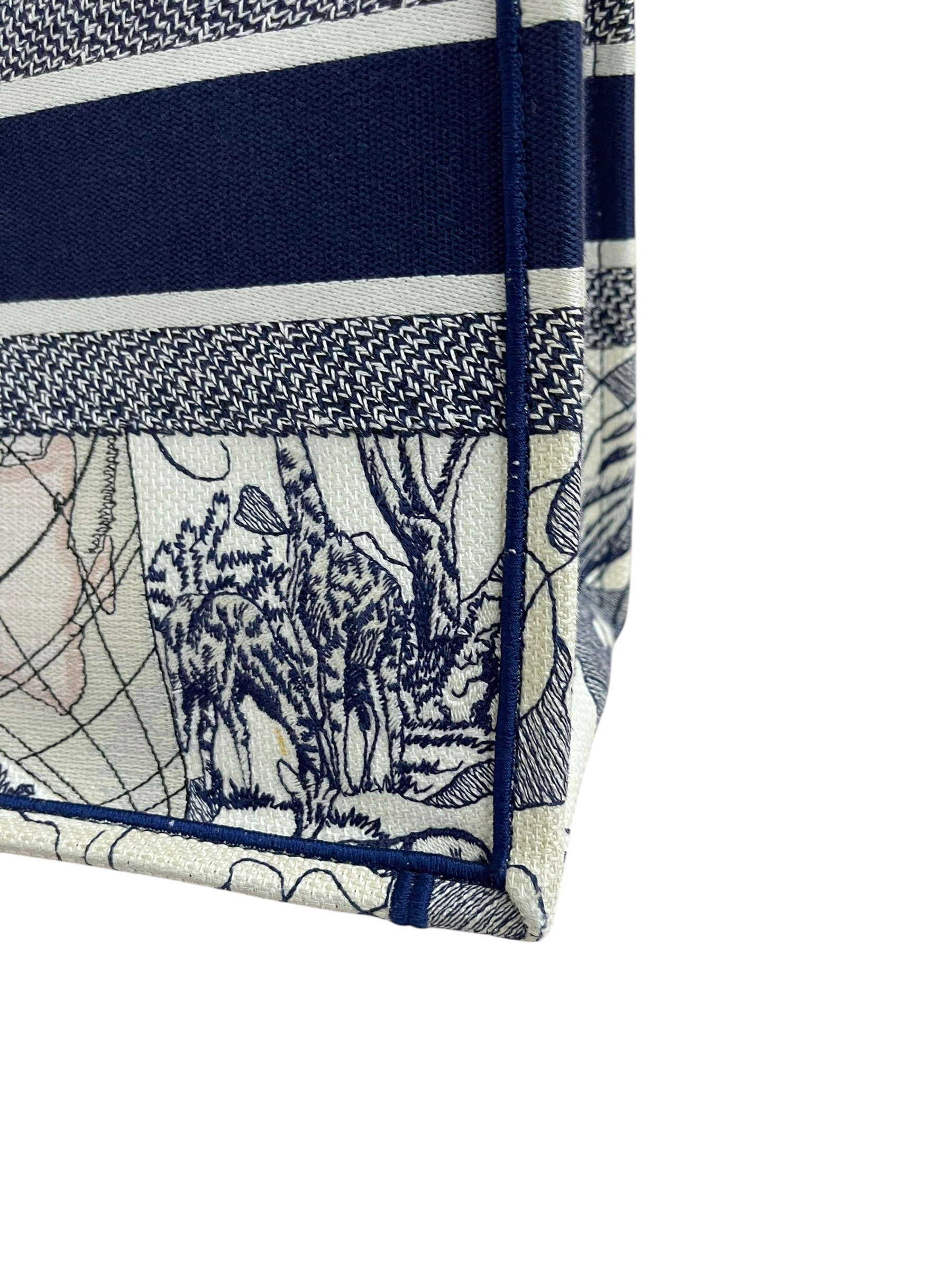 Pre-owned Dior Book Tote / Product Code: 063003