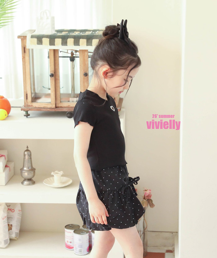 🇰🇷Vivielly tee 