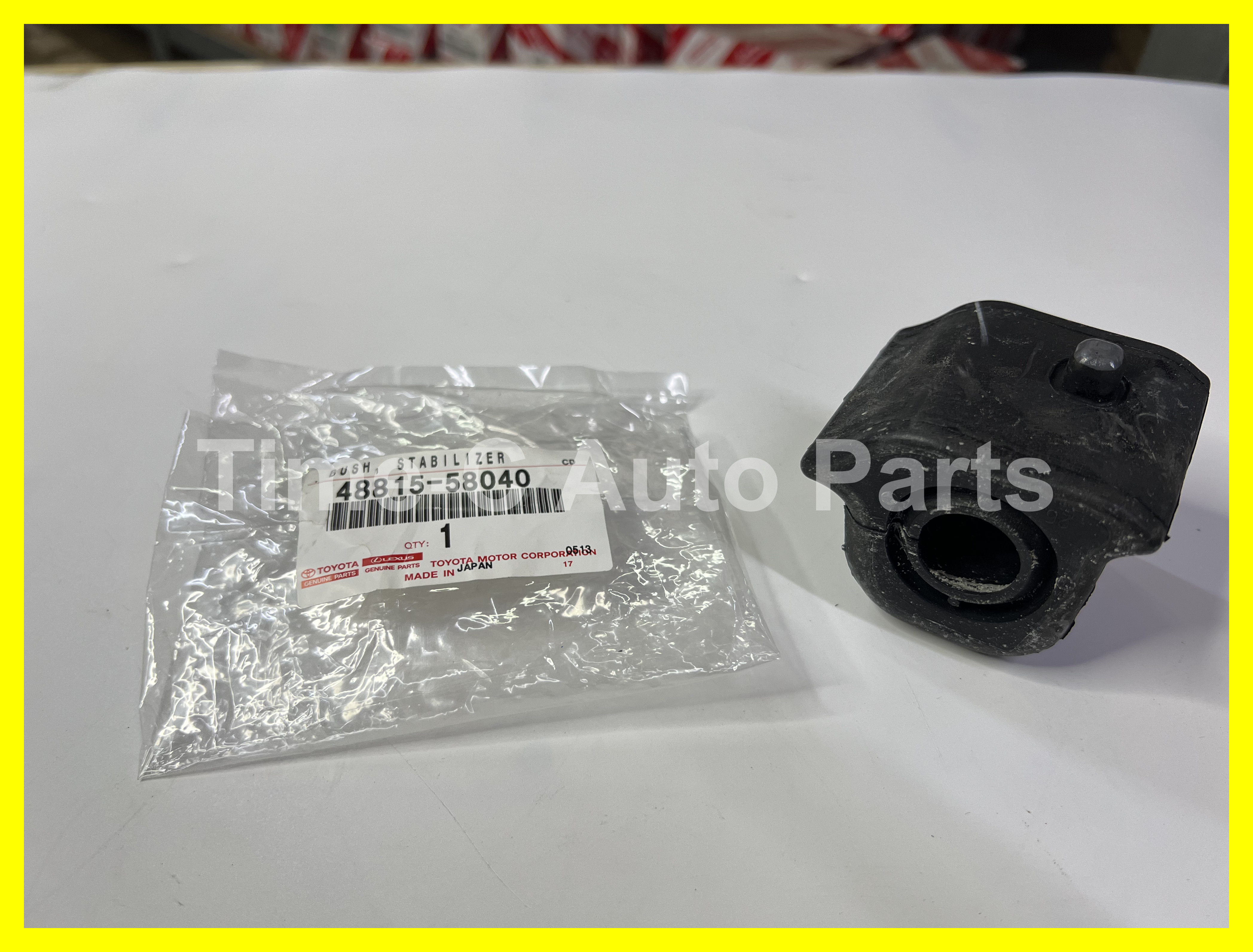 蝦蘇膠(右) 48815-58040 - Toyota Alphard Vellfire 30系