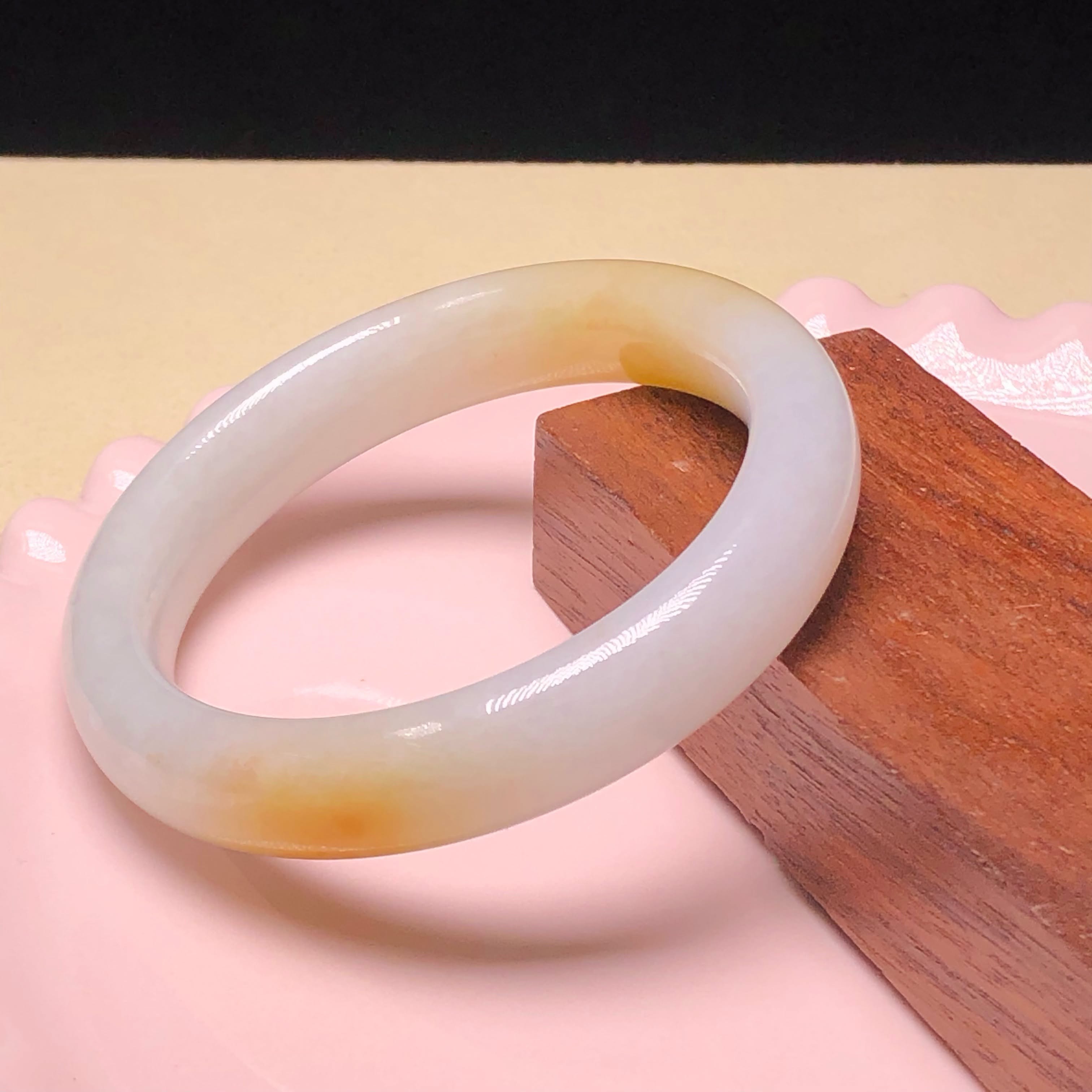 C06807 桂花糕福鐲50.7mm