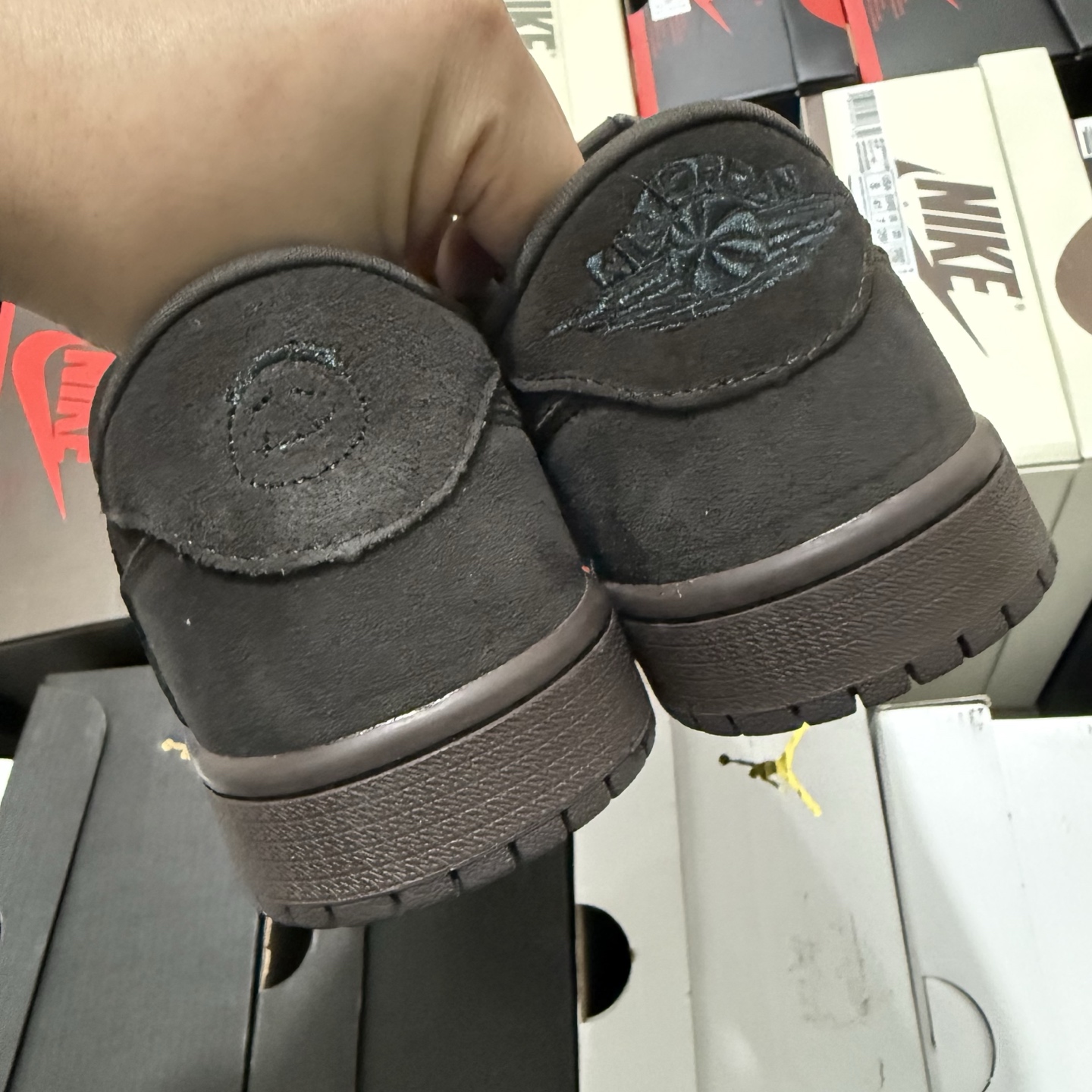 Nike Air Jordan 1 Retro Low OG SP Travis Scott "Velvet Brown" DM7866-202