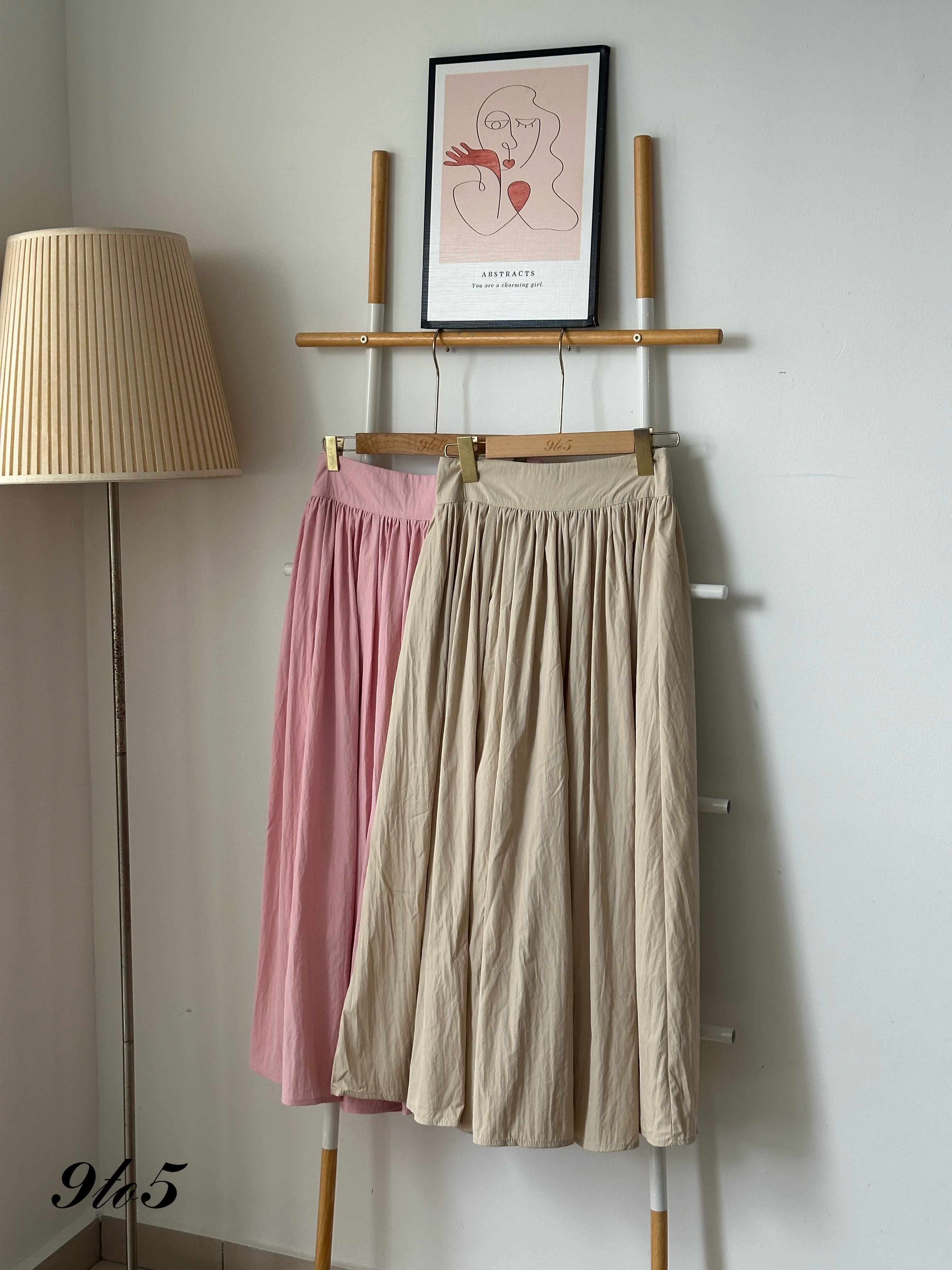 S1813 A Line Pleated Skirt - Cream & Pink 