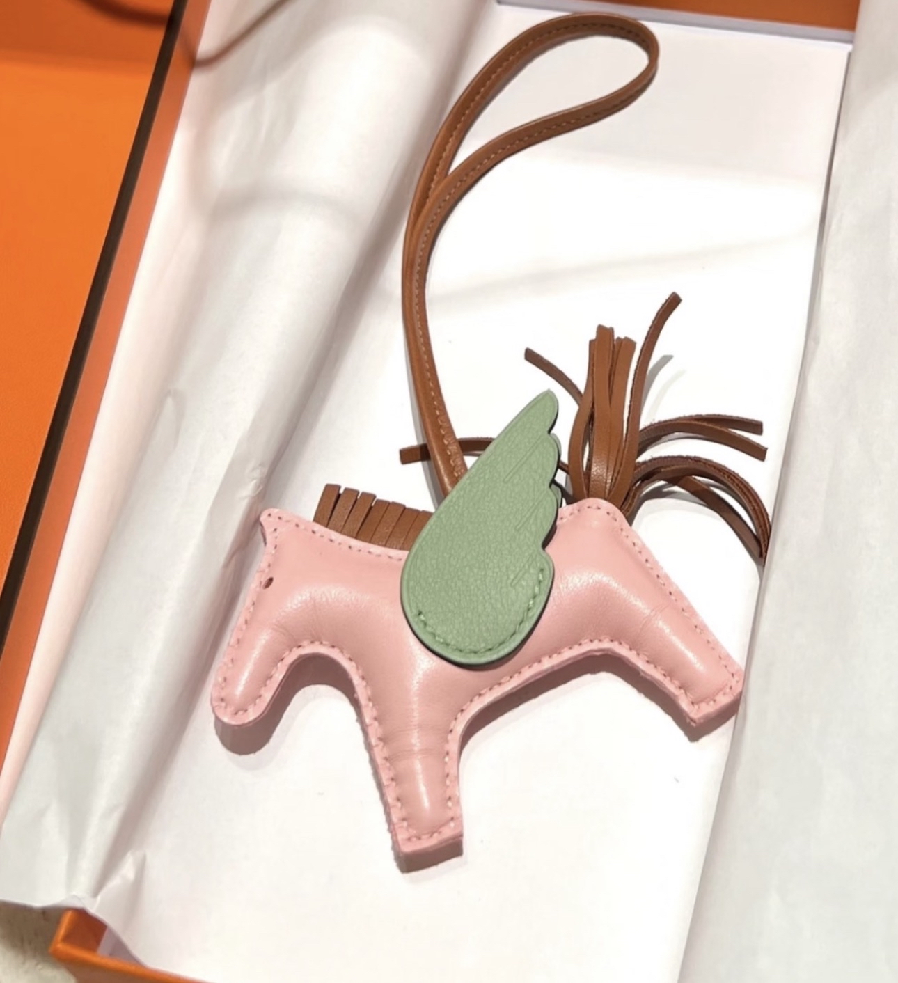 Hermes 櫻花粉拼色 飛馬 Rodeo Pegase PM Charm