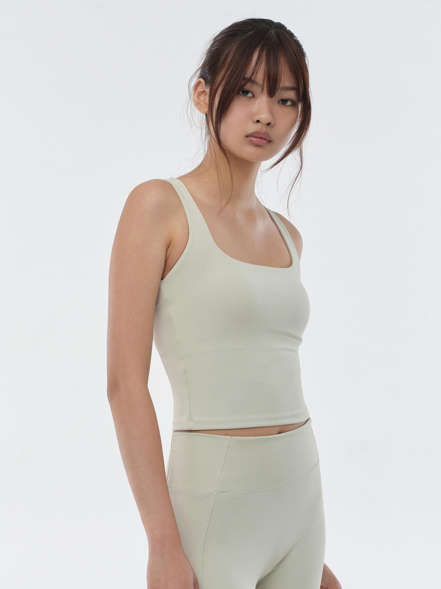 預購_Square-neck Cap Built-in Tank top by Conch