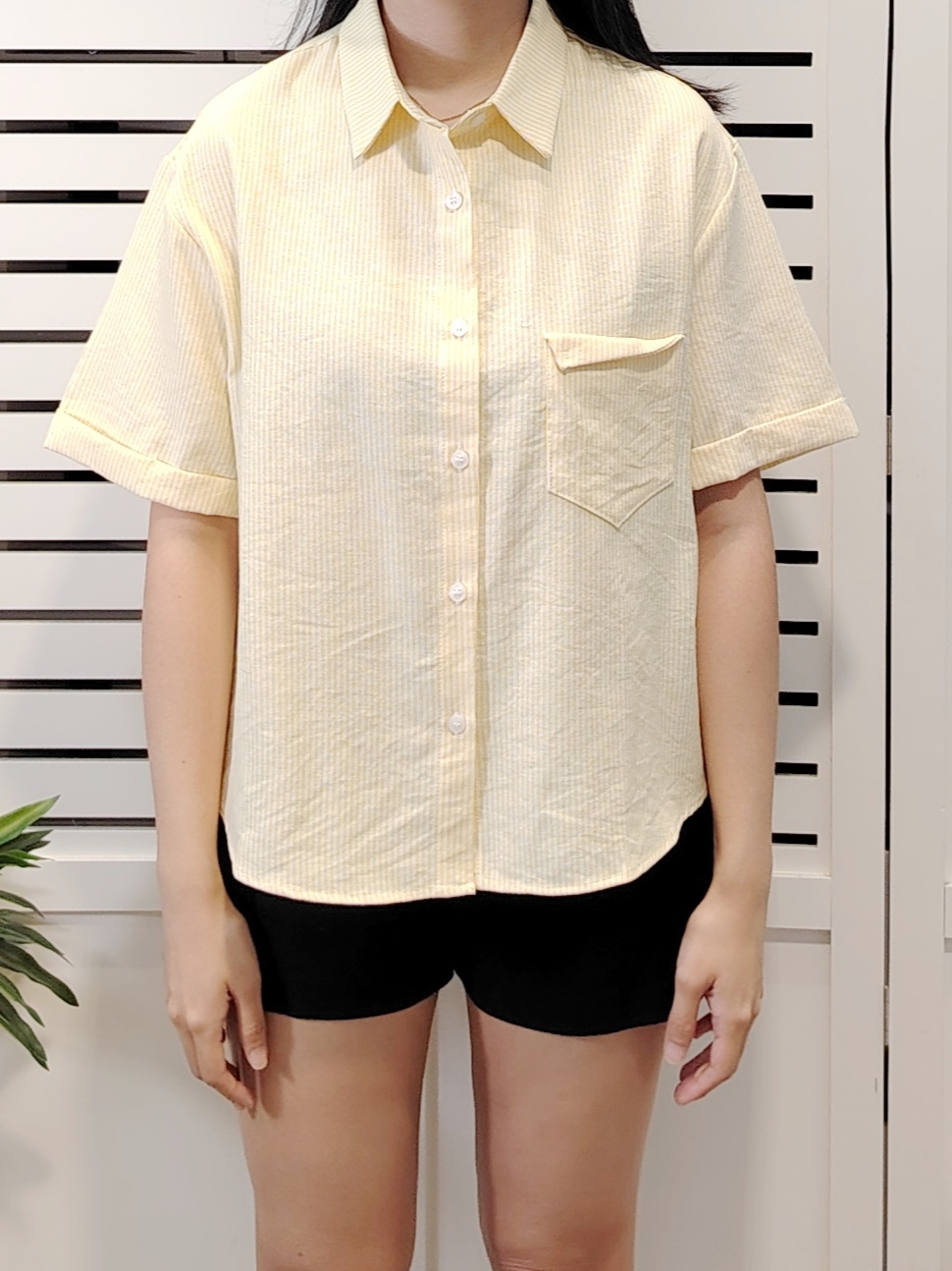 25032 Striped Sleeve Less Shirt