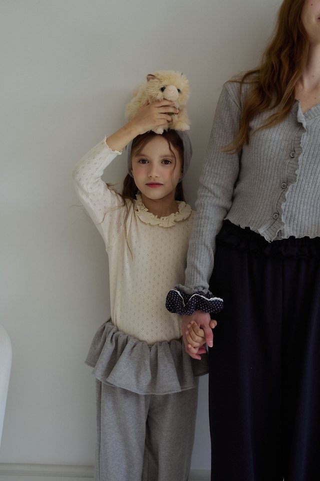 Momoann | Eyelet Tee