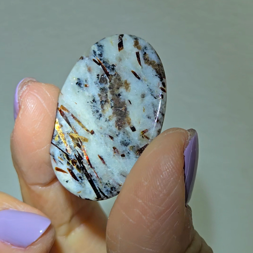 Astrophyllite cabochon - AST17