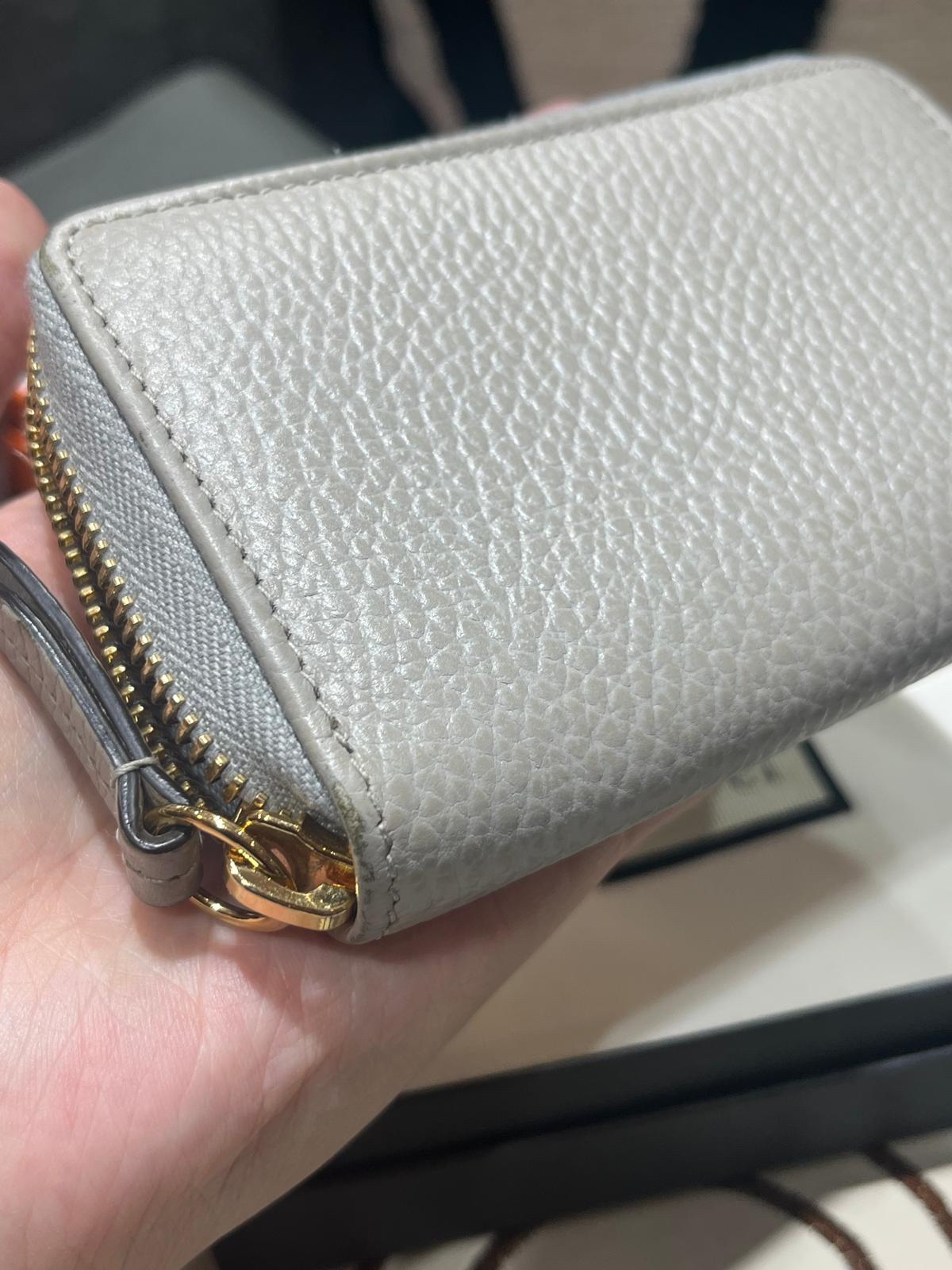 Gucci zip wallet calfskin 100%Authentic,85%new ✅dust bag