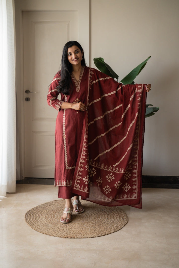 Meher: Maroon Grace