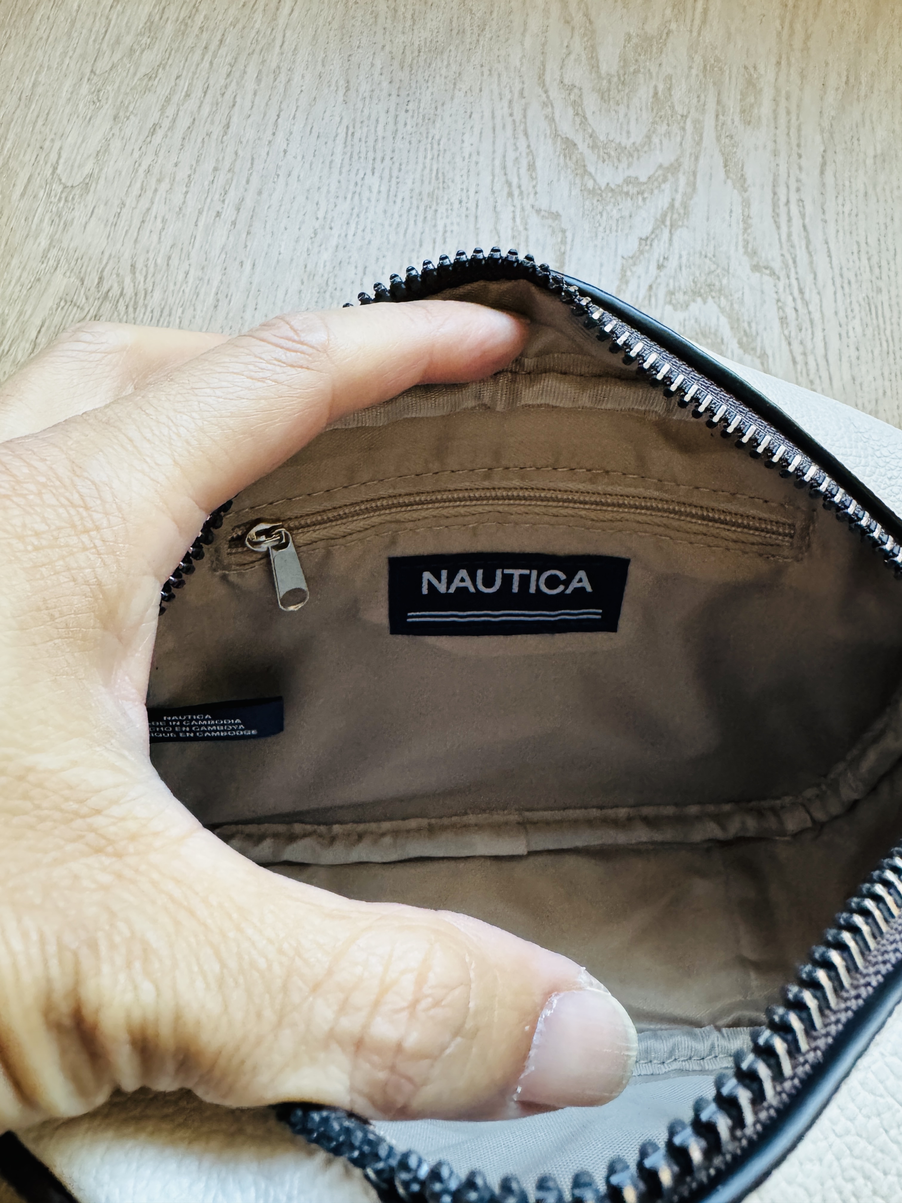 ✨ NAUTICA 新返手袋 · 香港現貨！