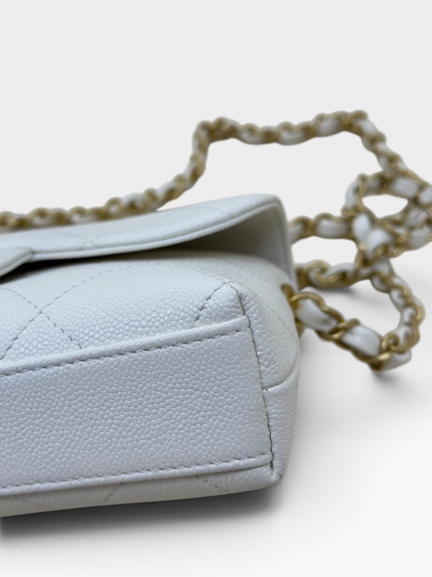 Pre-Owned CHANEL 25K Mini Top Handle Flap Bag / Product Code: K090405