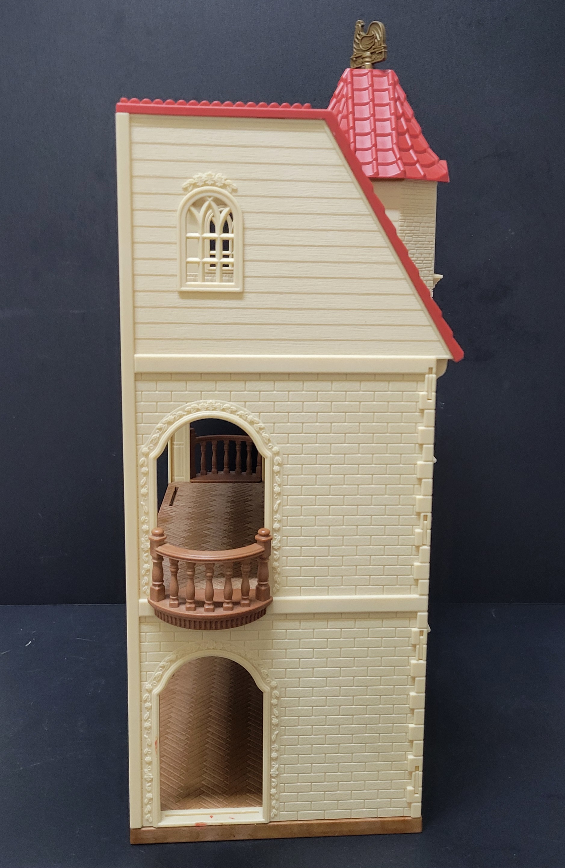 森林家族大屋(香港包順豐站）